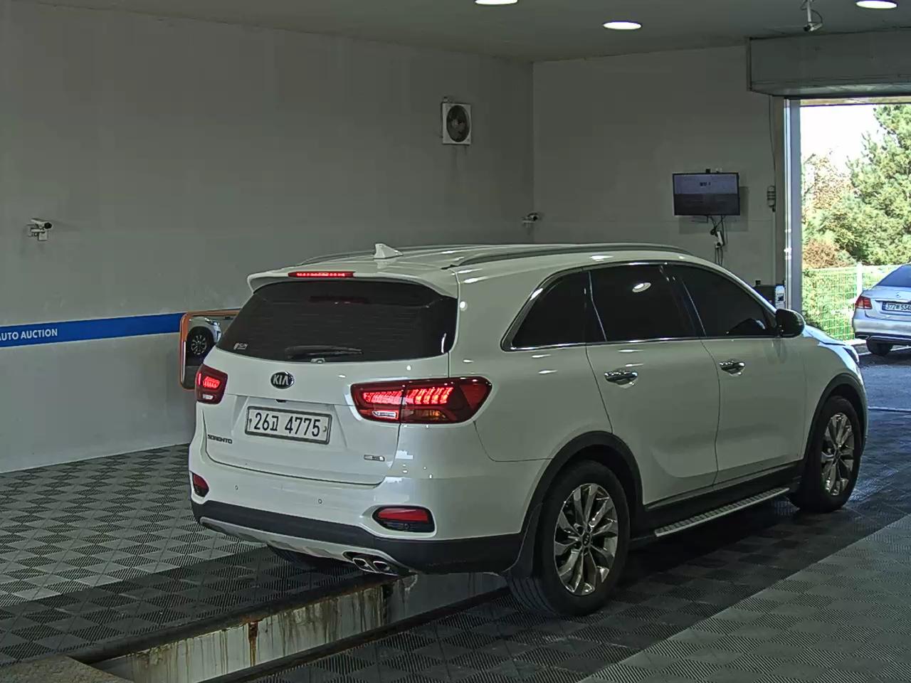 KIA THE NEW SORENTO DIESEL R2.2 2WD NOBLESSE SPECIAL 2019 - zdjęcie 5