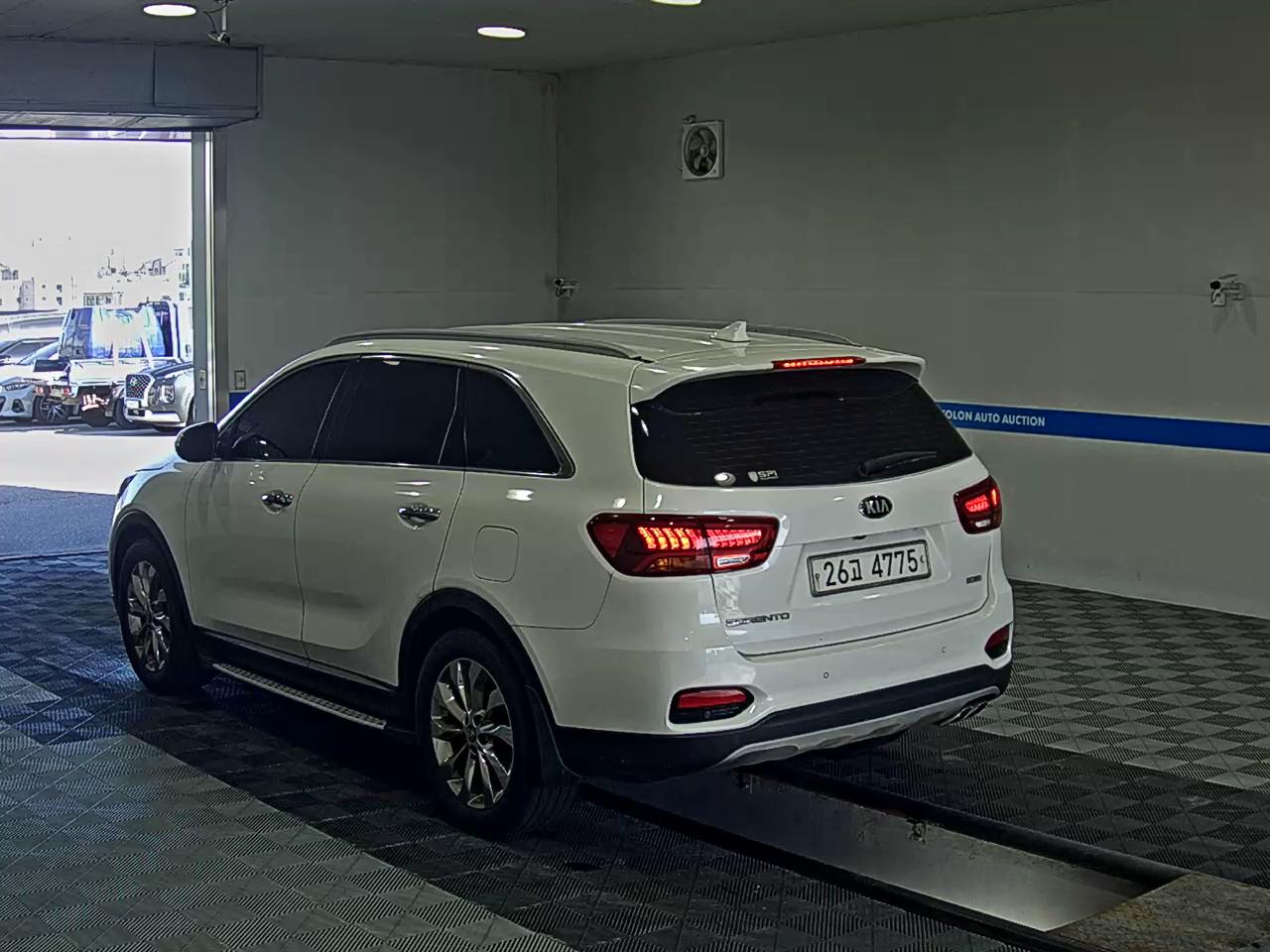 KIA THE NEW SORENTO DIESEL R2.2 2WD NOBLESSE SPECIAL 2019 - zdjęcie 6