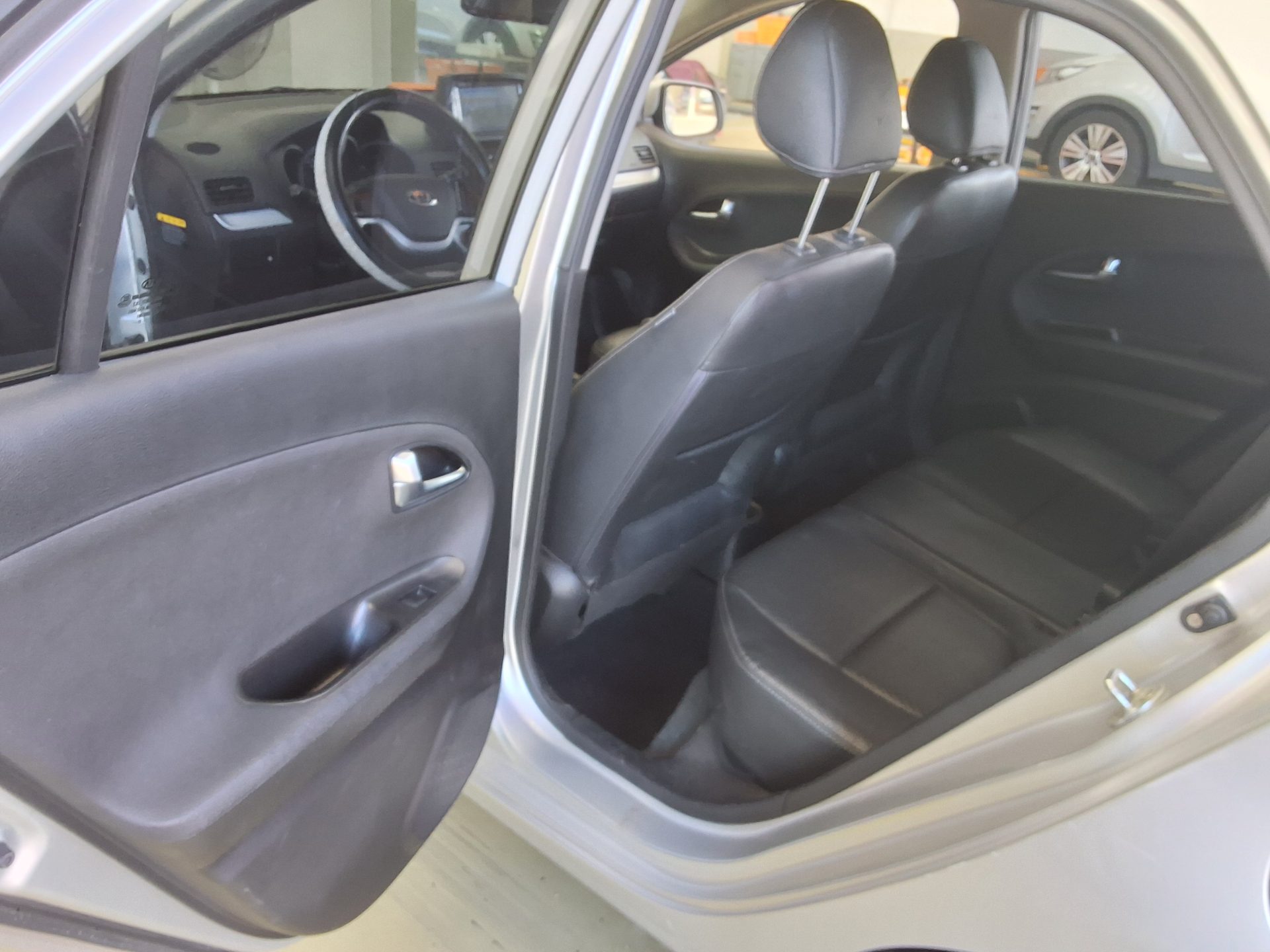 KIA ALL NEW MORNING GASOLINE DELUXE SPECIAL 2012 - zdjęcie 12