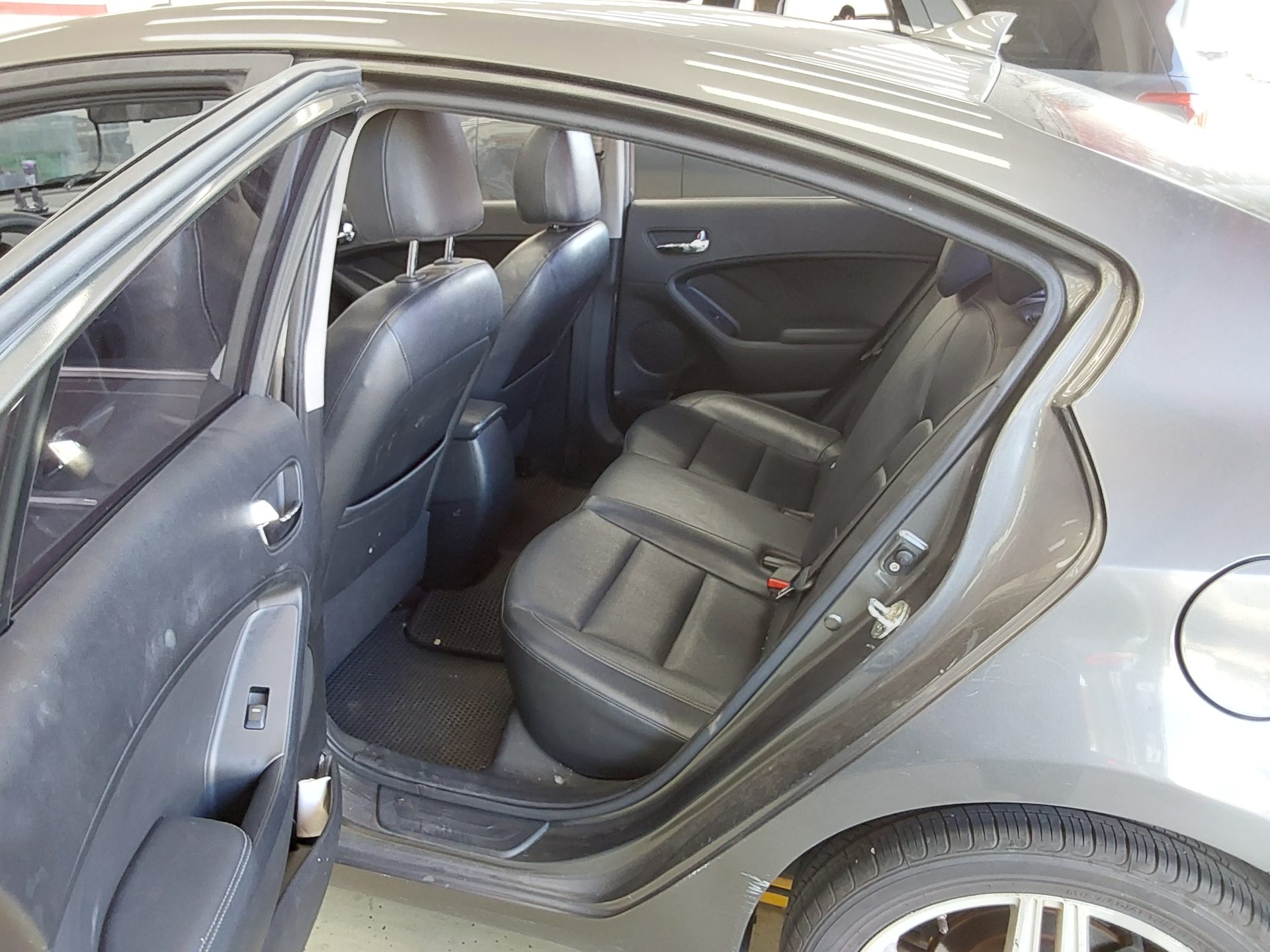 KIA K3 1.6 GDI NOBLESSE 2013 - zdjęcie 12