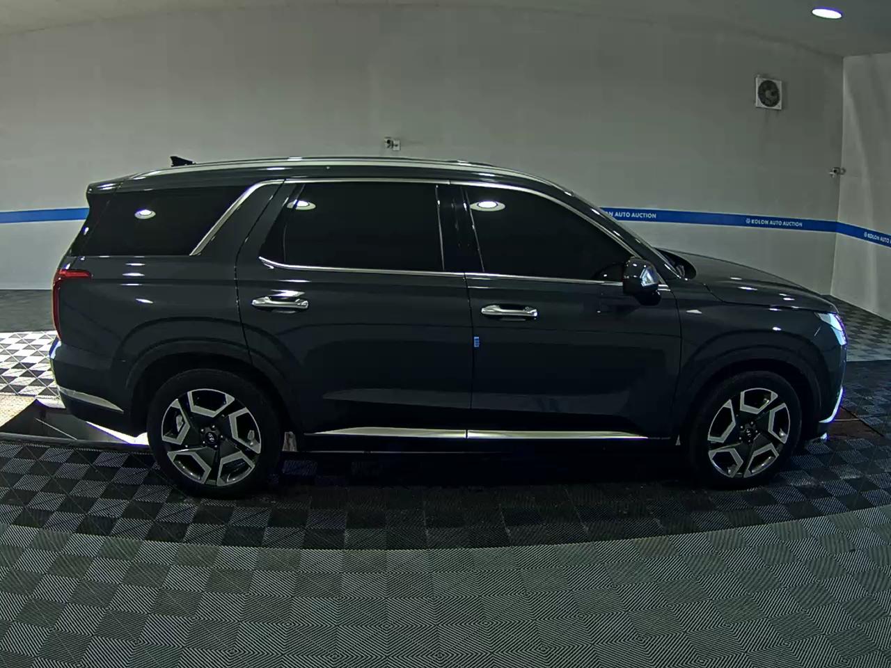 HYUNDAI THE NEW PALISADE 2.2 DIESEL 2WD PRESTIGE 2023 - zdjęcie 4