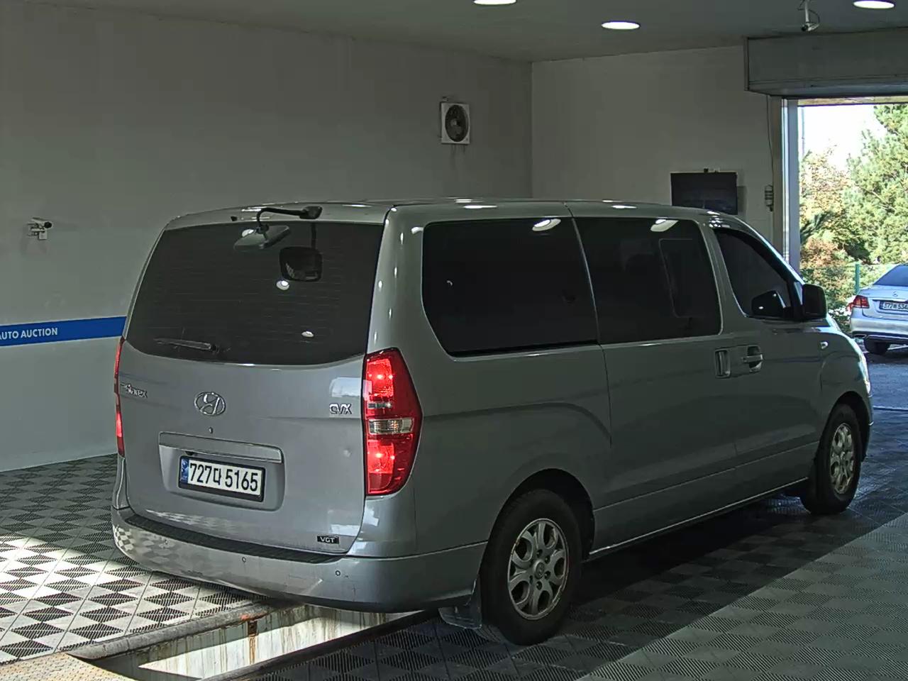 HYUNDAI GRAND STAREX 12-SEATER DIESEL CVX DELUXE 2013 - zdjęcie 5