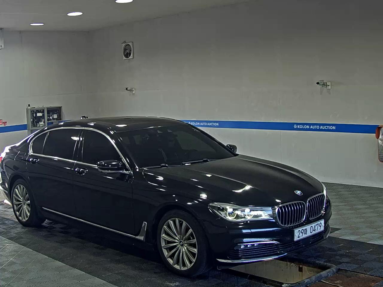 BMW 7 SERIES (6TH GEN) 730Ld xDRIVE 2016 - zdjęcie 3