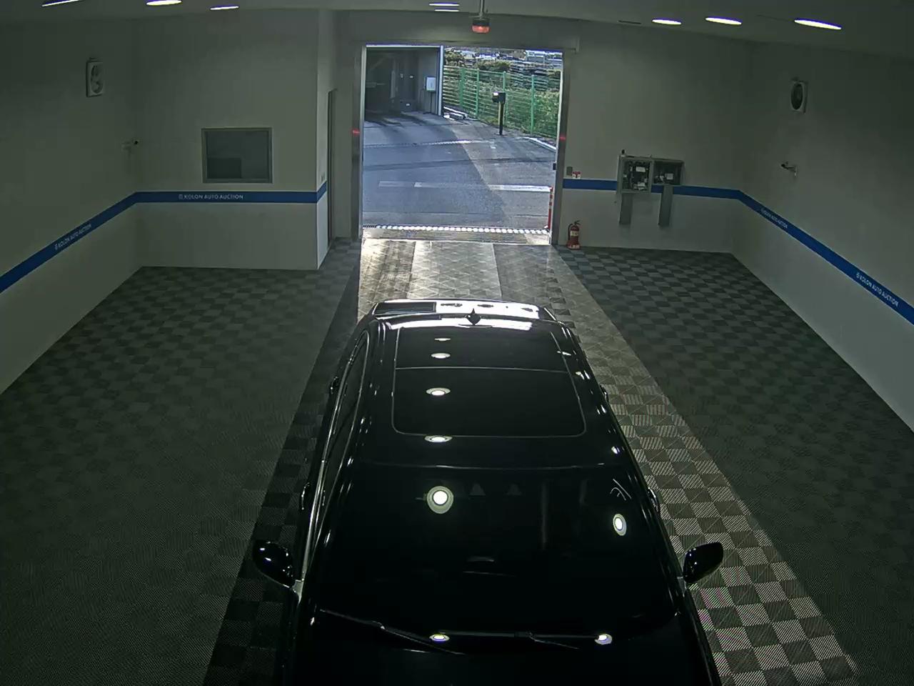 BMW 7 SERIES (6TH GEN) 730Ld xDRIVE 2016 - zdjęcie 7