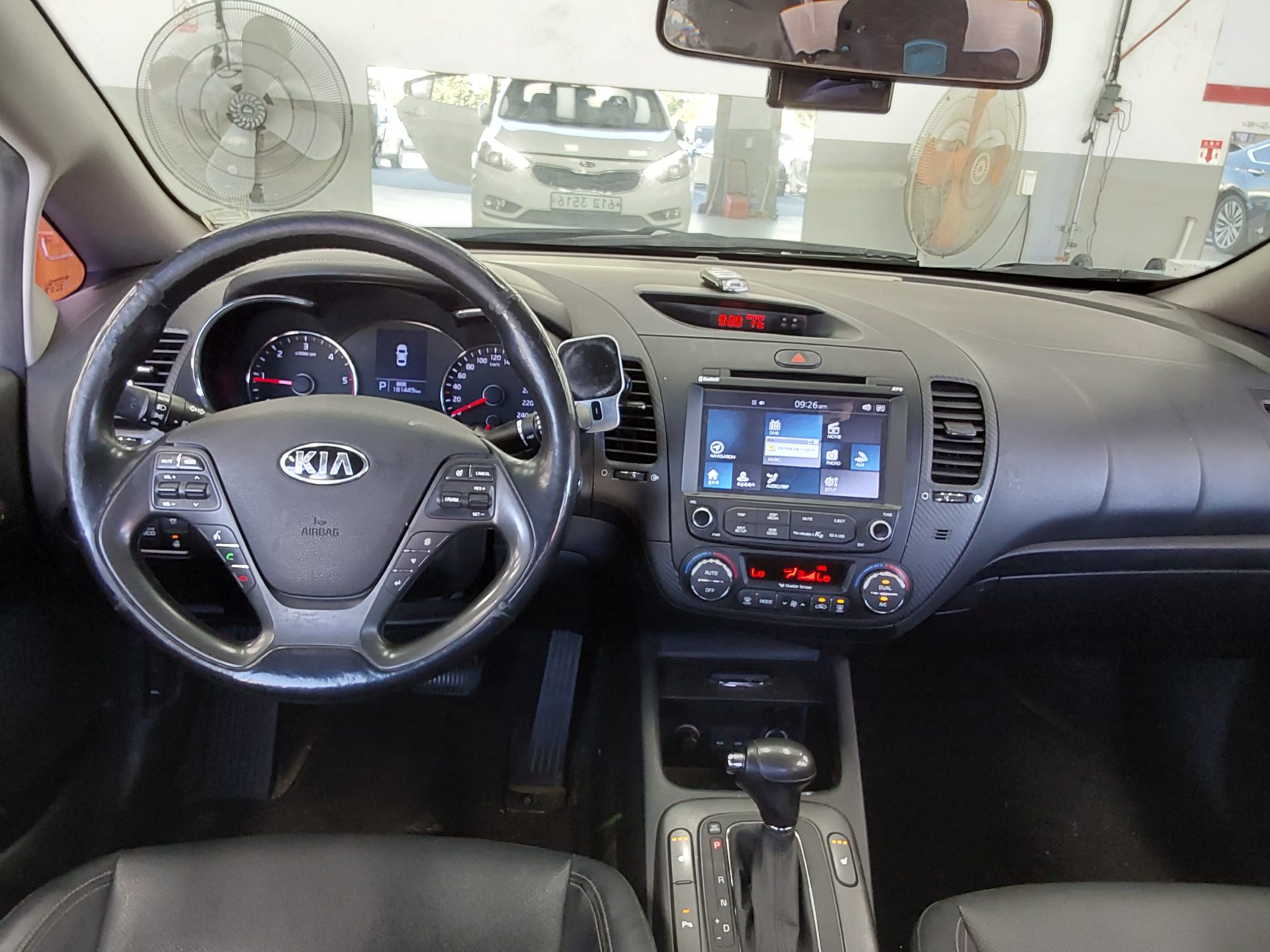 KIA K3 1.6 DIESEL NOBLESSE 2014 - zdjęcie 11