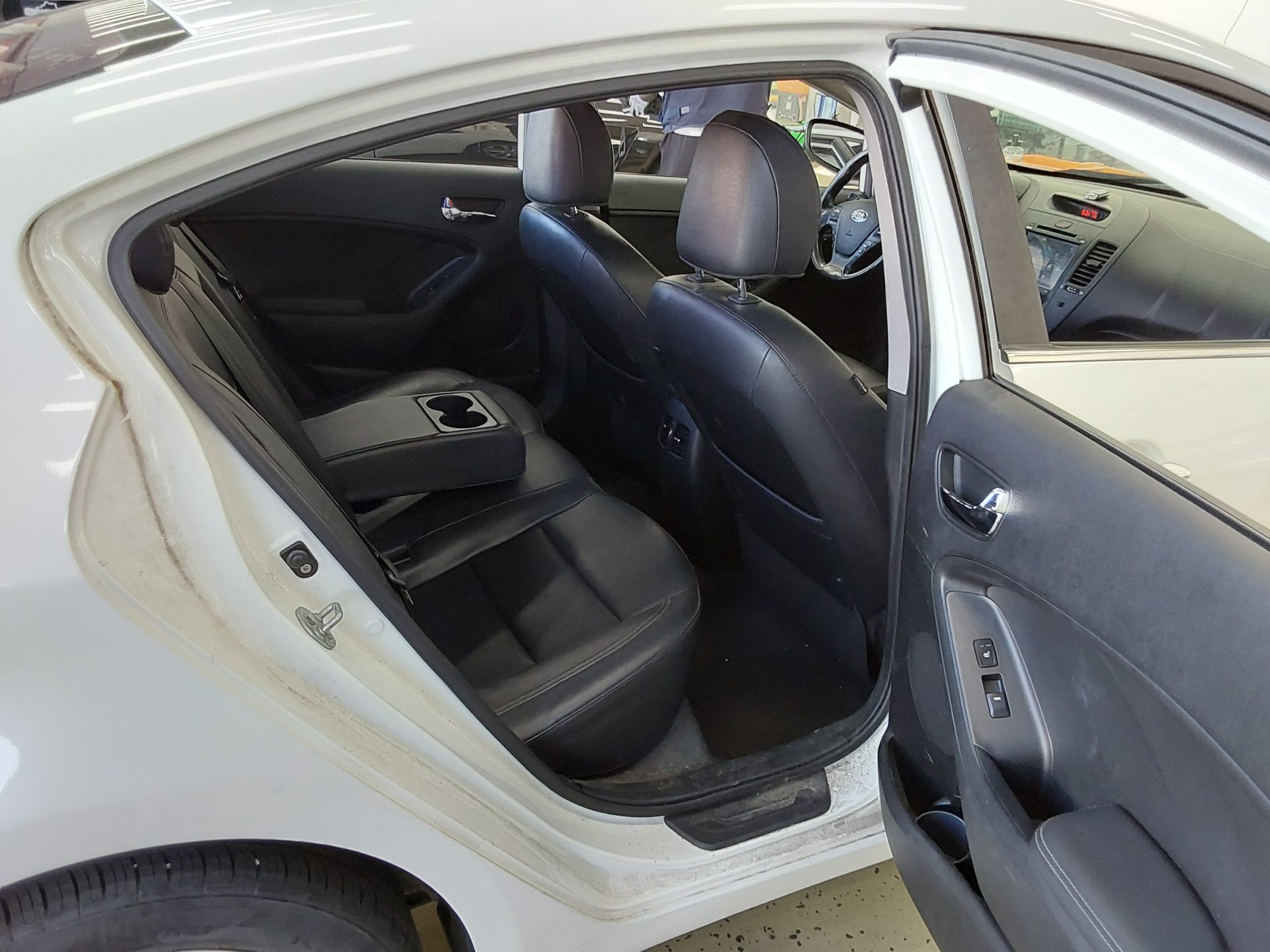 KIA K3 1.6 DIESEL NOBLESSE 2014 - zdjęcie 13