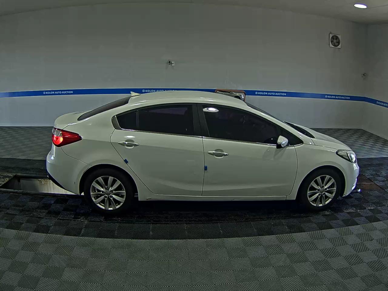 KIA K3 1.6 DIESEL NOBLESSE 2014 - zdjęcie 4