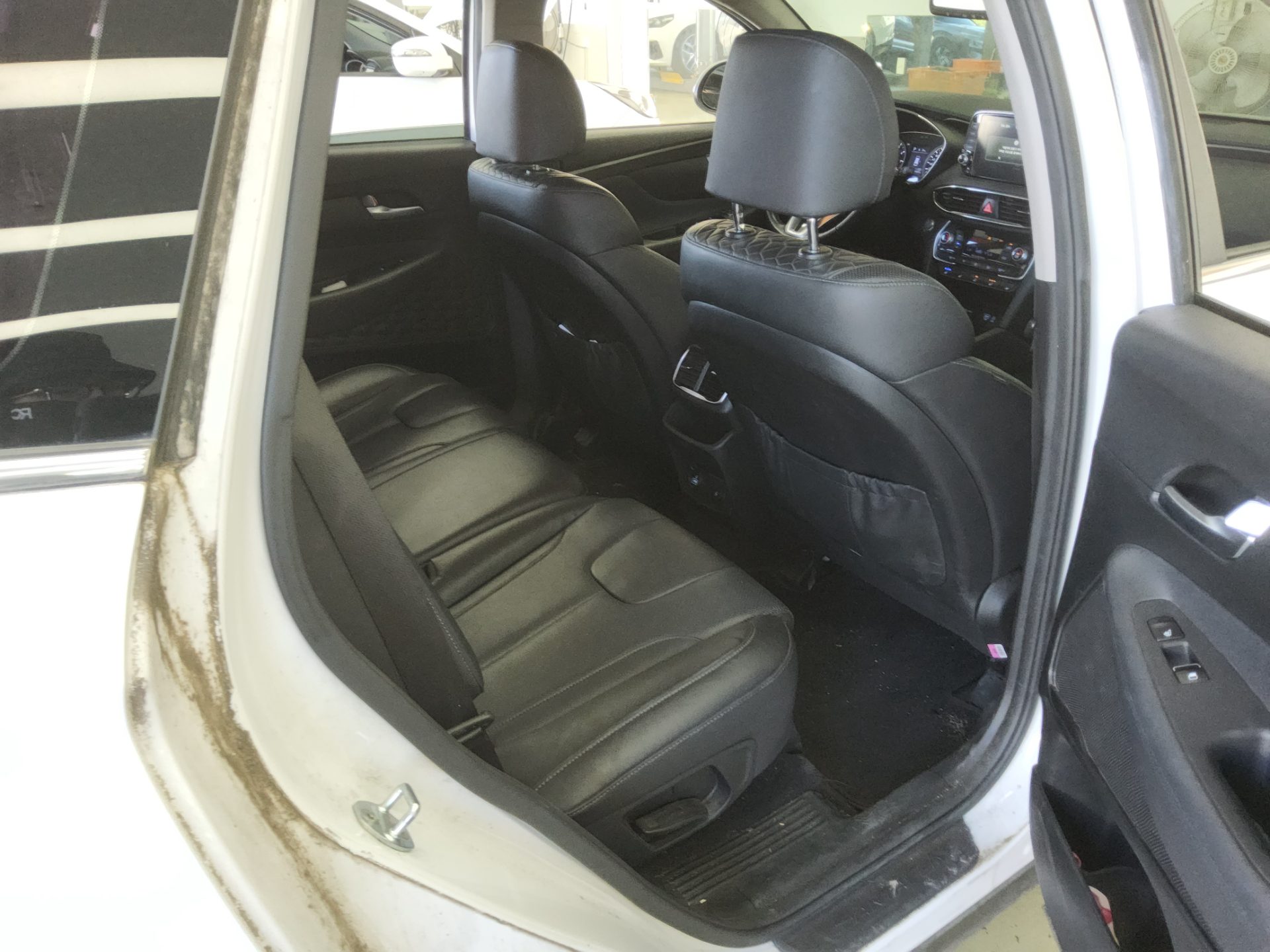 HYUNDAI SANTA FE (TM) 2.0T GDi 2WD PREMIUM 2019 - zdjęcie 13