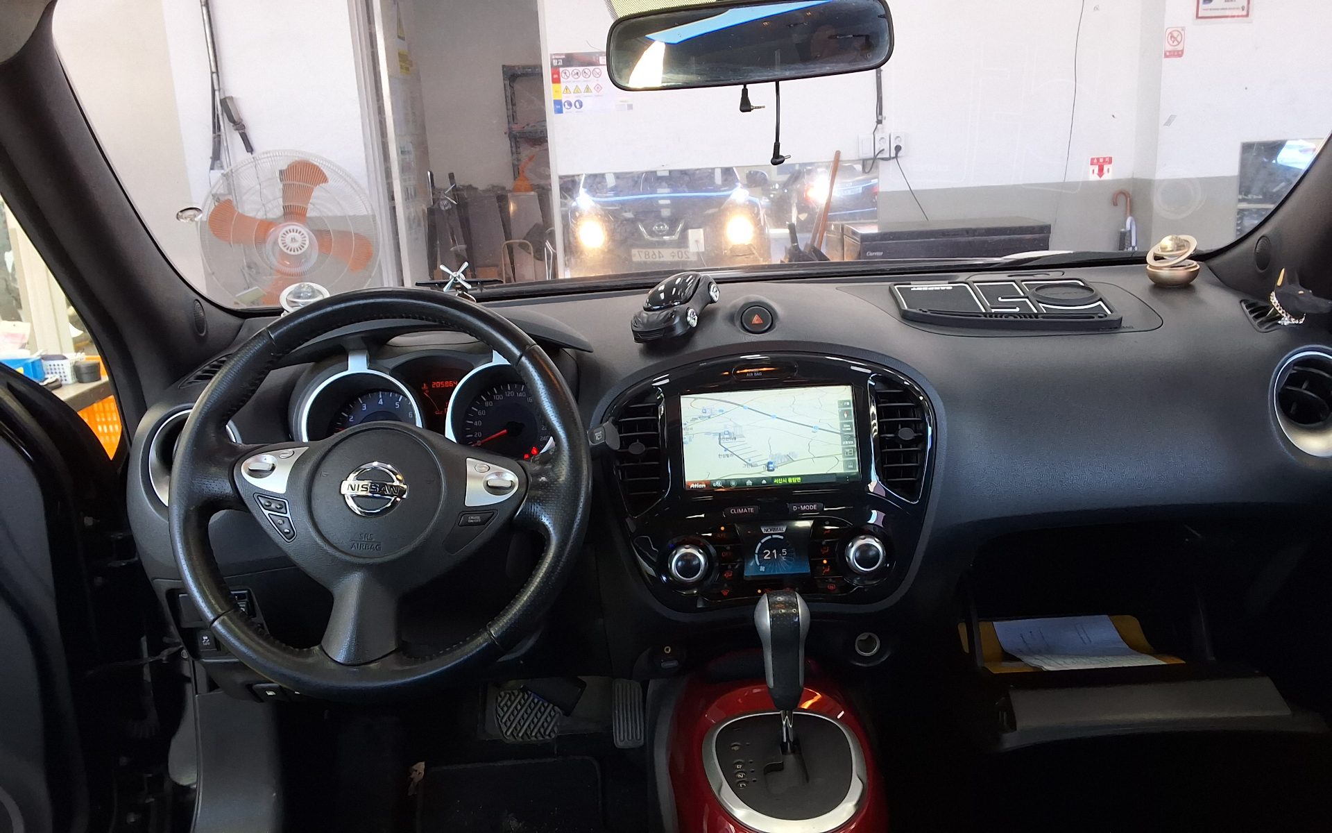 NISSAN JUKE 1.6 SV 2014 - zdjęcie 11