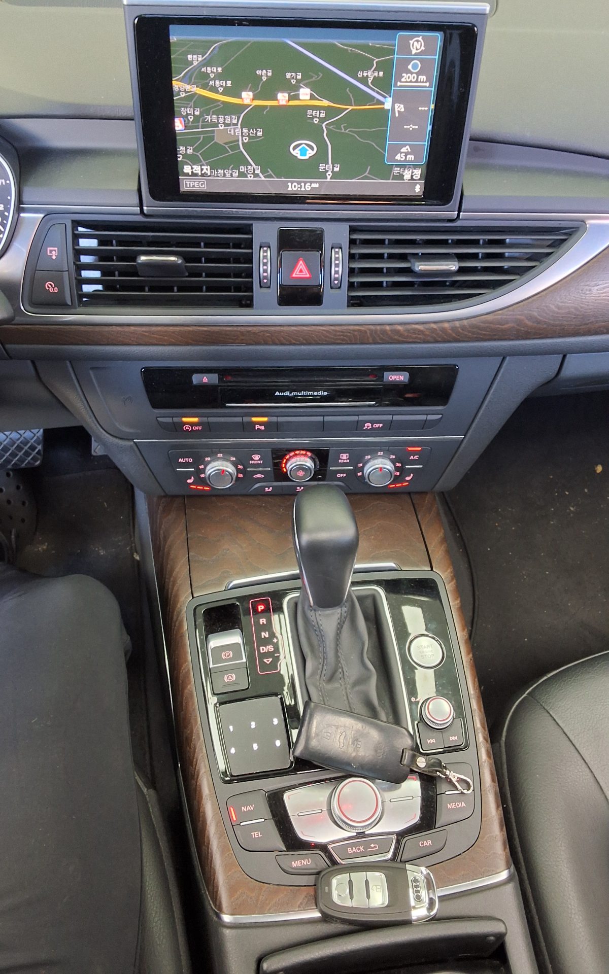 AUDI A6 (4TH GEN) 35 TDI COMFORT 2016 - zdjęcie 18