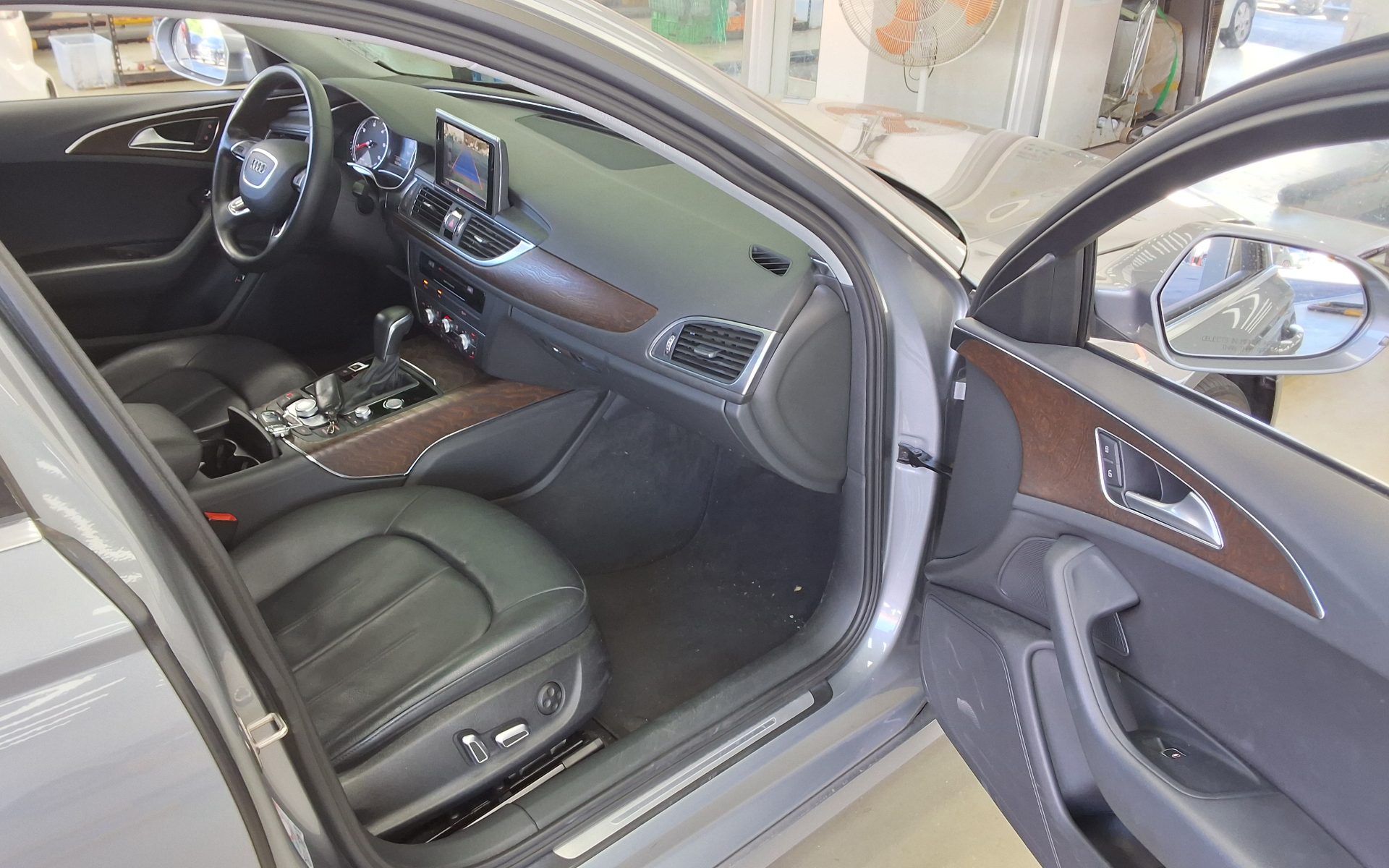 AUDI A6 (4TH GEN) 35 TDI COMFORT 2016 - zdjęcie 14