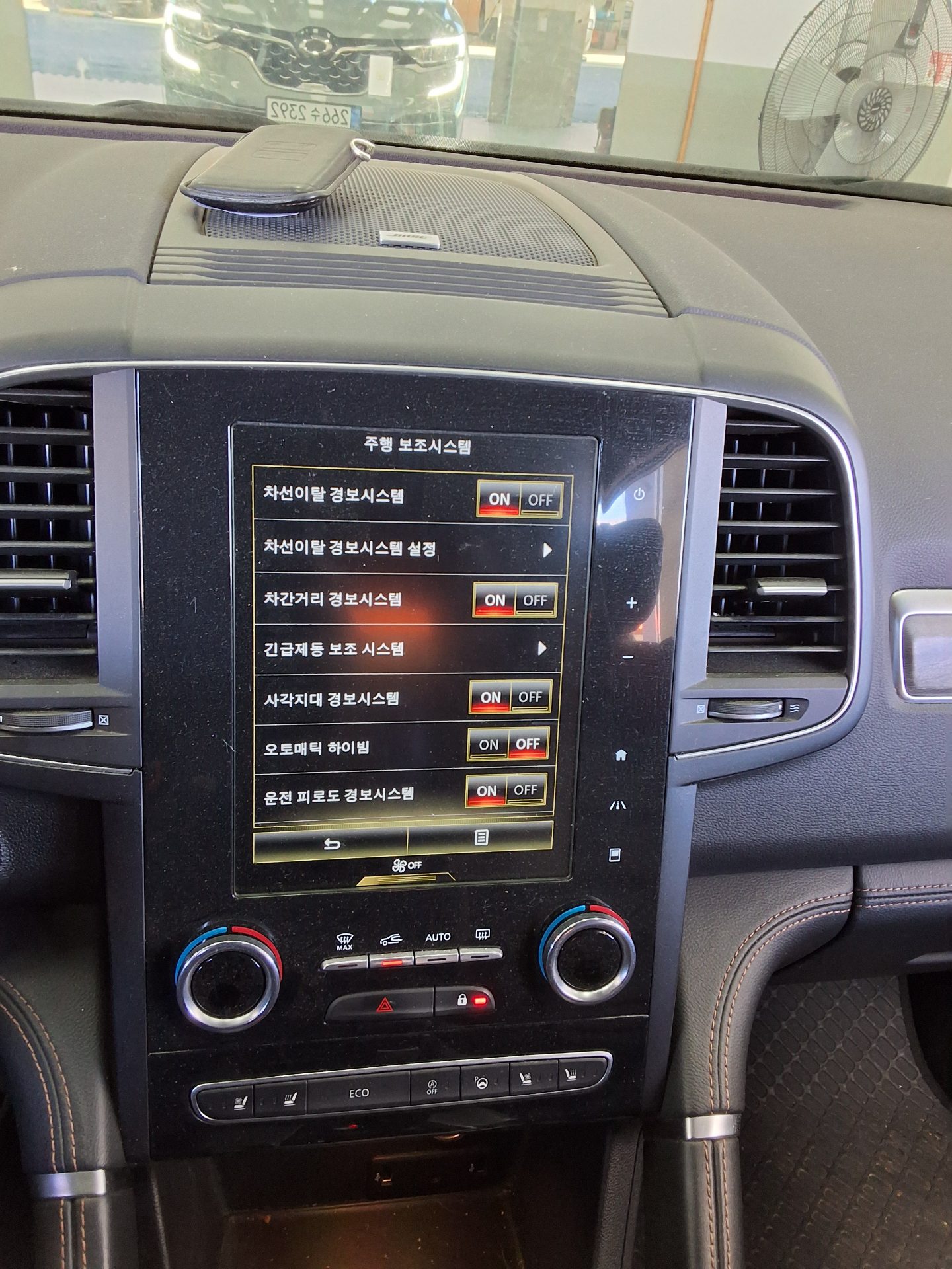 RENAULT (SAMSUNG) NEW QM6 2.0 dCi 4WD PREMIERE 2023 - zdjęcie 19