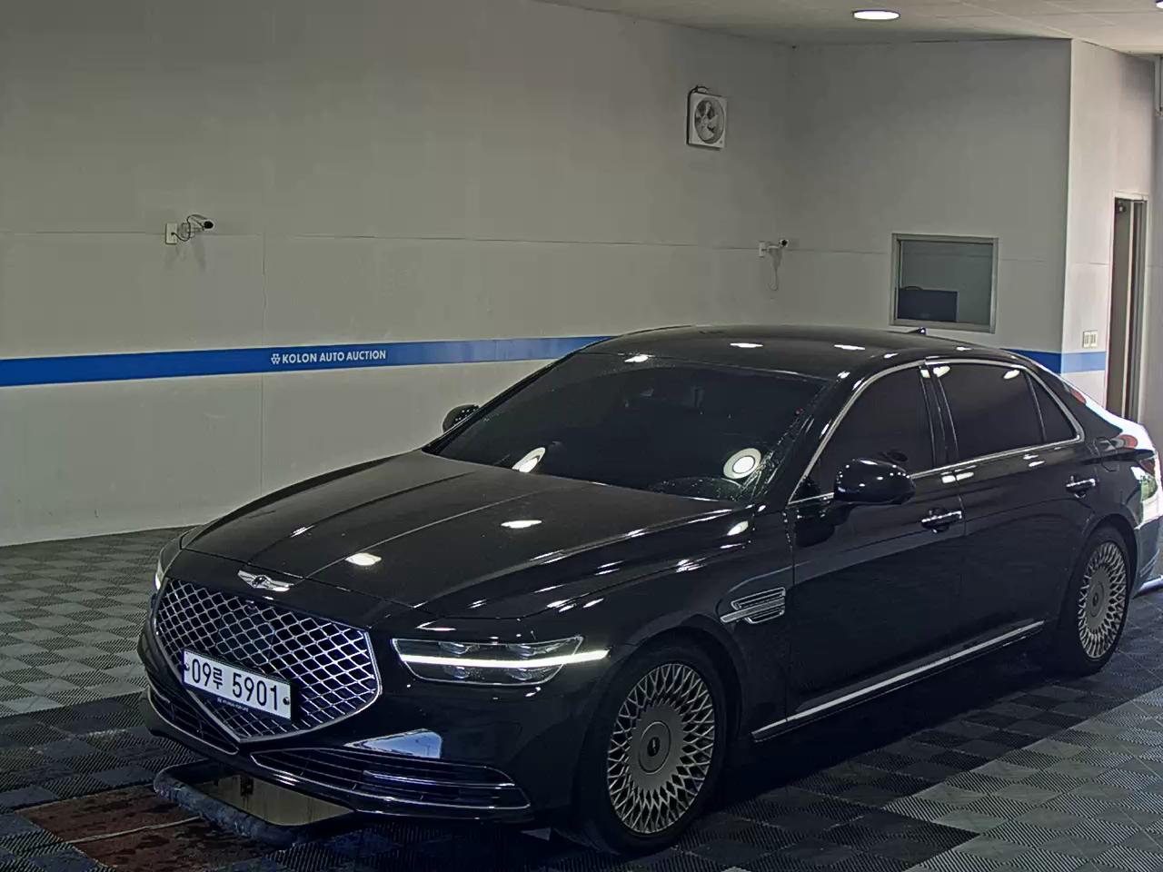 GENESIS G90 5.0 AWD PRESTIGE 2019 - zdjęcie 2