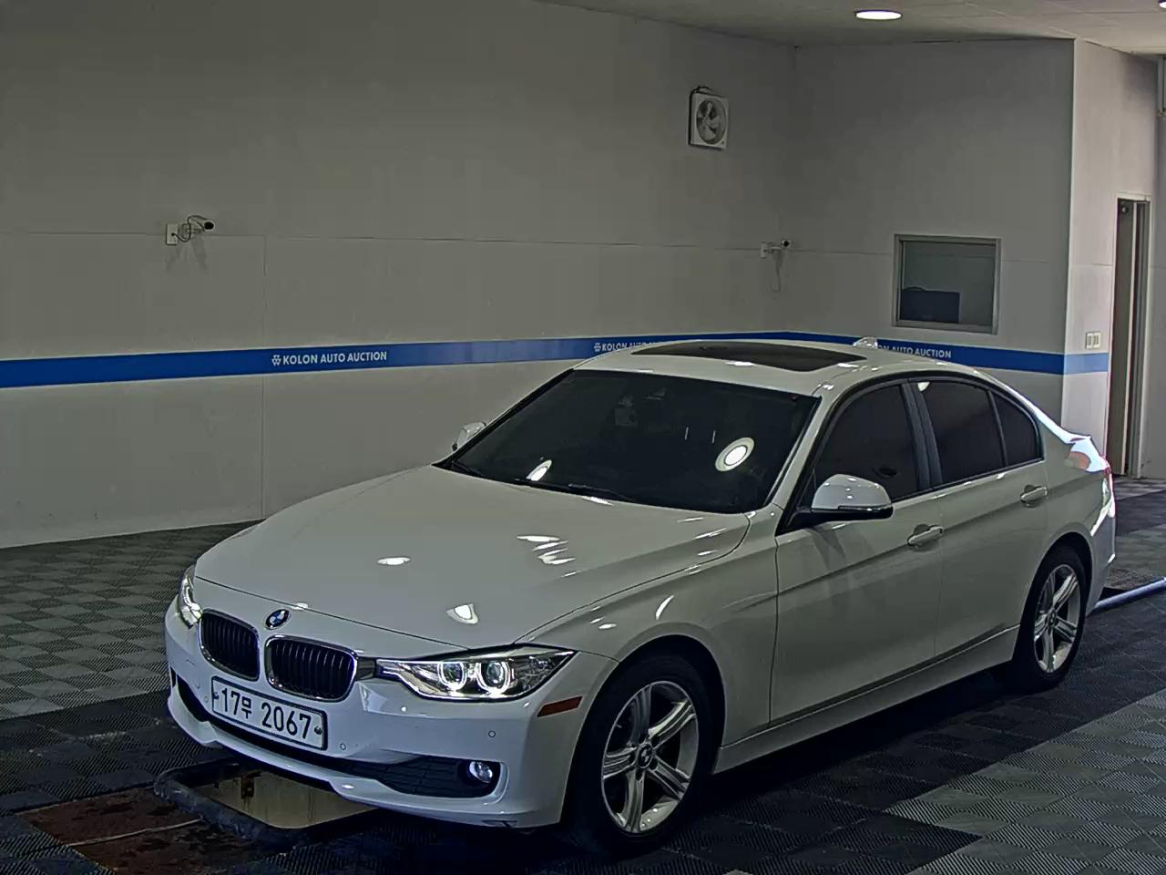 BMW 3 SERIES (6TH GEN) 320d 2015 - zdjęcie 2