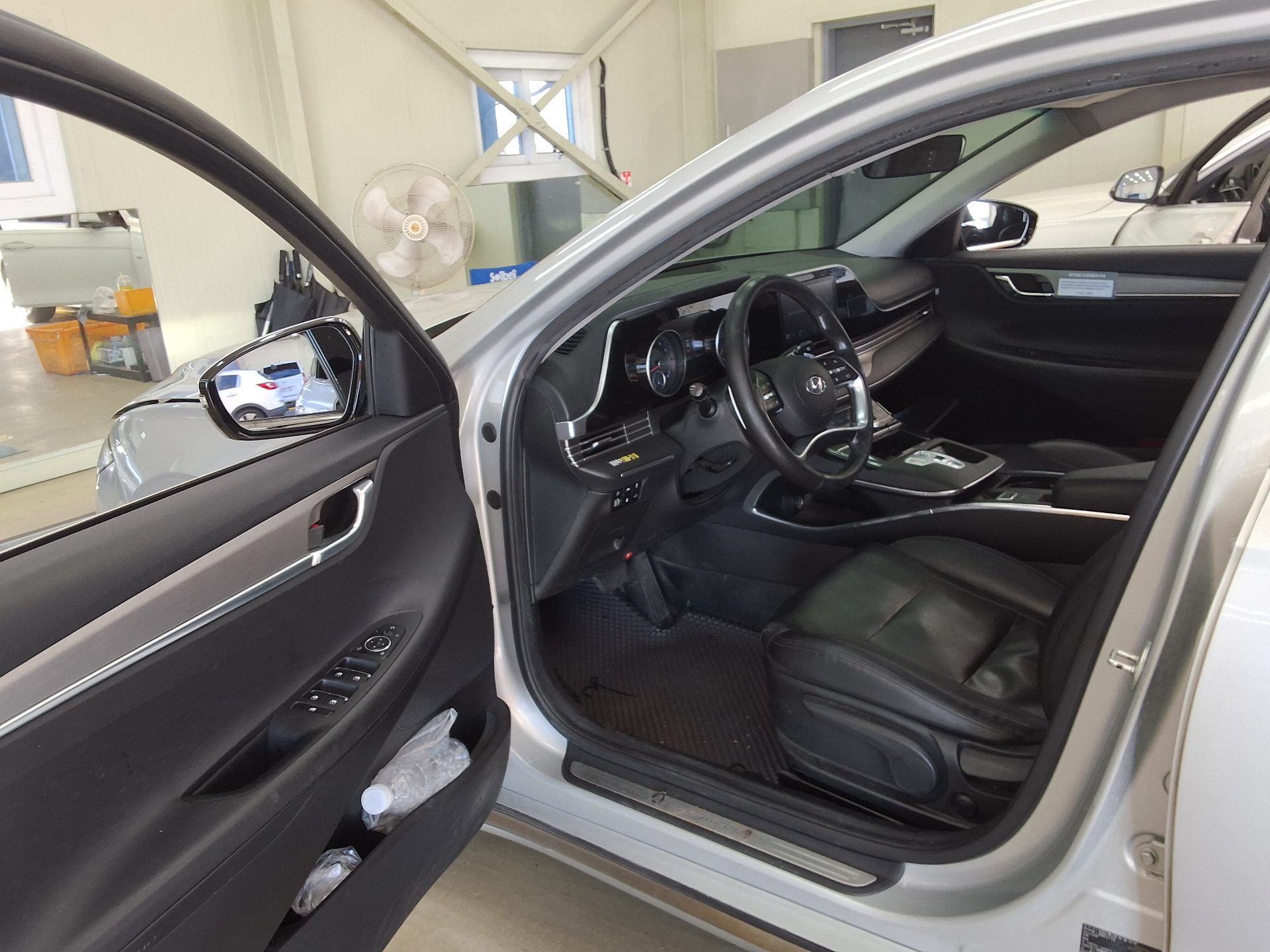 HYUNDAI THE NEW GRANDEUR IG LPi 3.0 BUSINESS DELUXE TYPE 2022 - zdjęcie 11