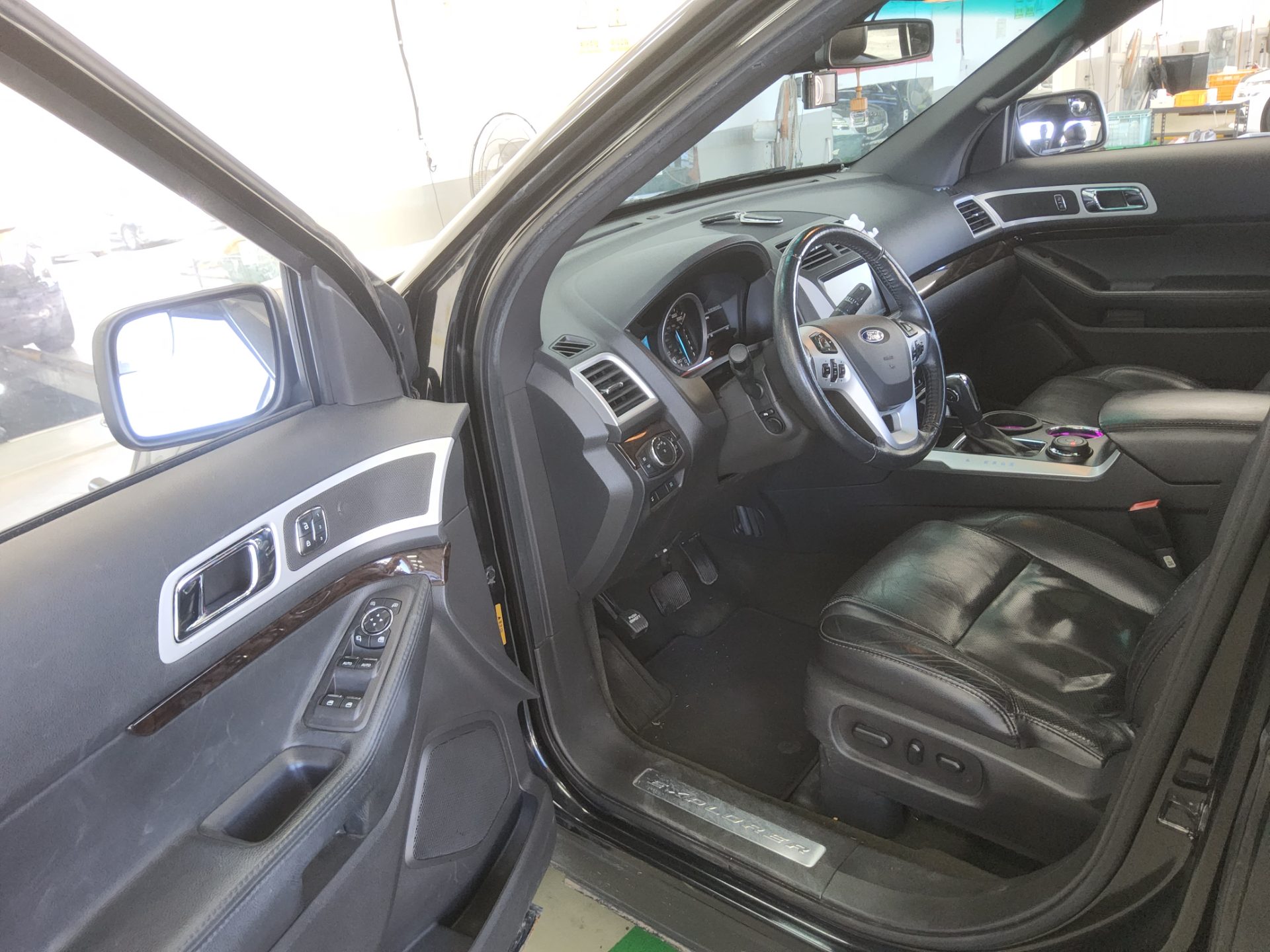 FORD EXPLORER (5TH GEN) 3.5 V6 4WD LIMITED 2013 - zdjęcie 10