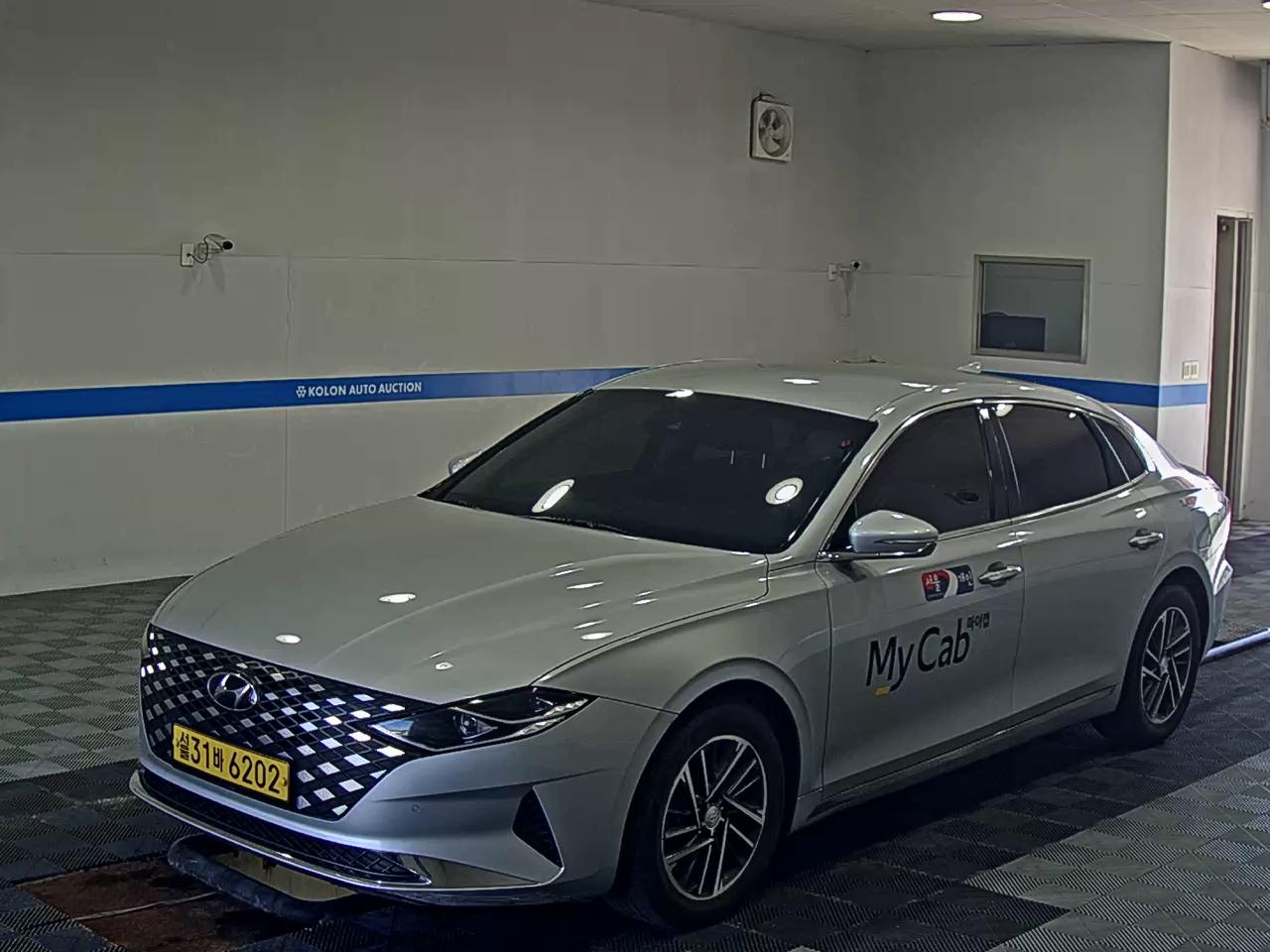 HYUNDAI THE NEW GRANDEUR IG LPi 3.0 BUSINESS DELUXE TYPE 2022 - zdjęcie 2