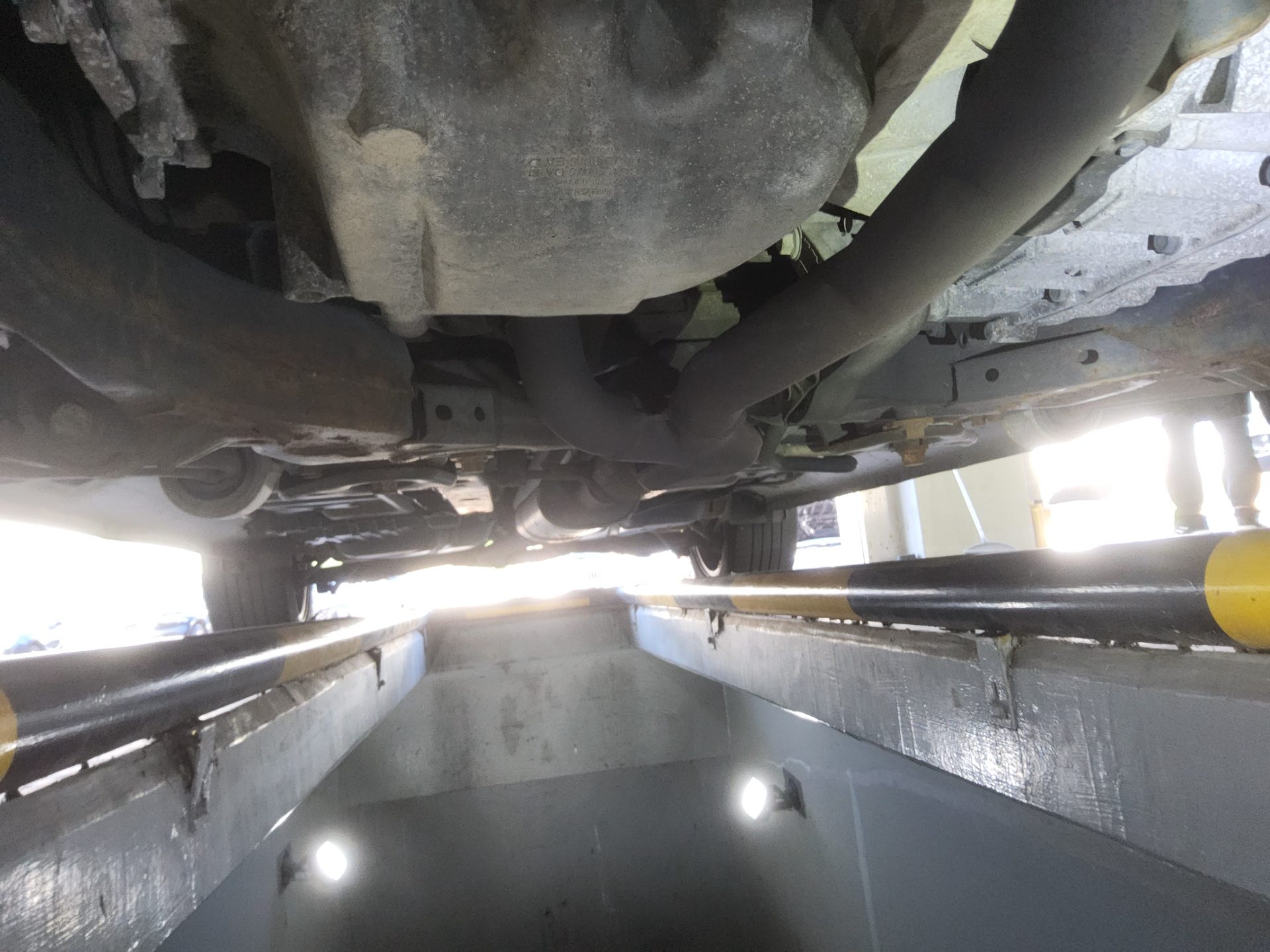 FORD EXPLORER (5TH GEN) 3.5 V6 4WD LIMITED 2013 - zdjęcie 20