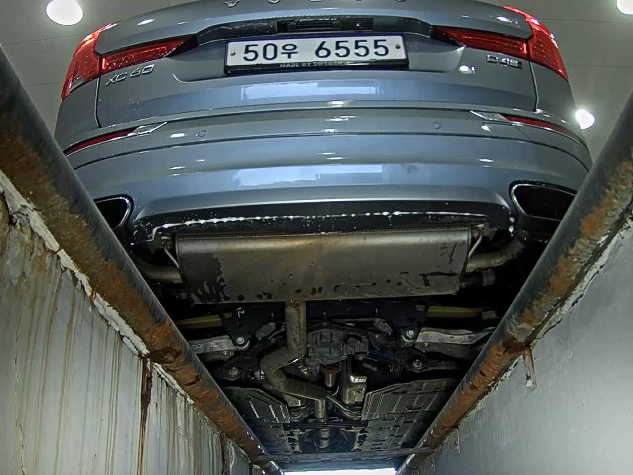 VOLVO XC60 (2ND GEN) D4 AWD INSCRIPTION 2018 - zdjęcie 8
