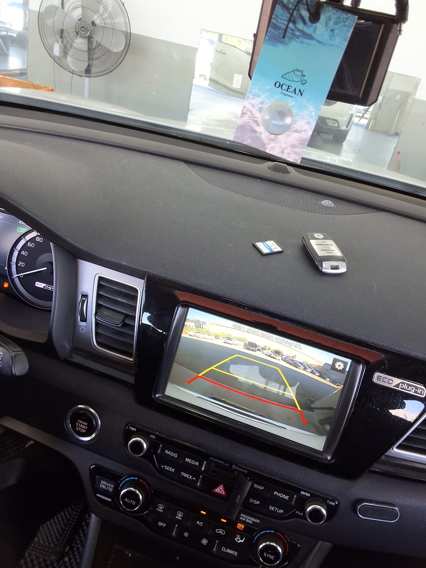 KIA NIRO 1.6 PHEV NOBLESSE 2018 - zdjęcie 17