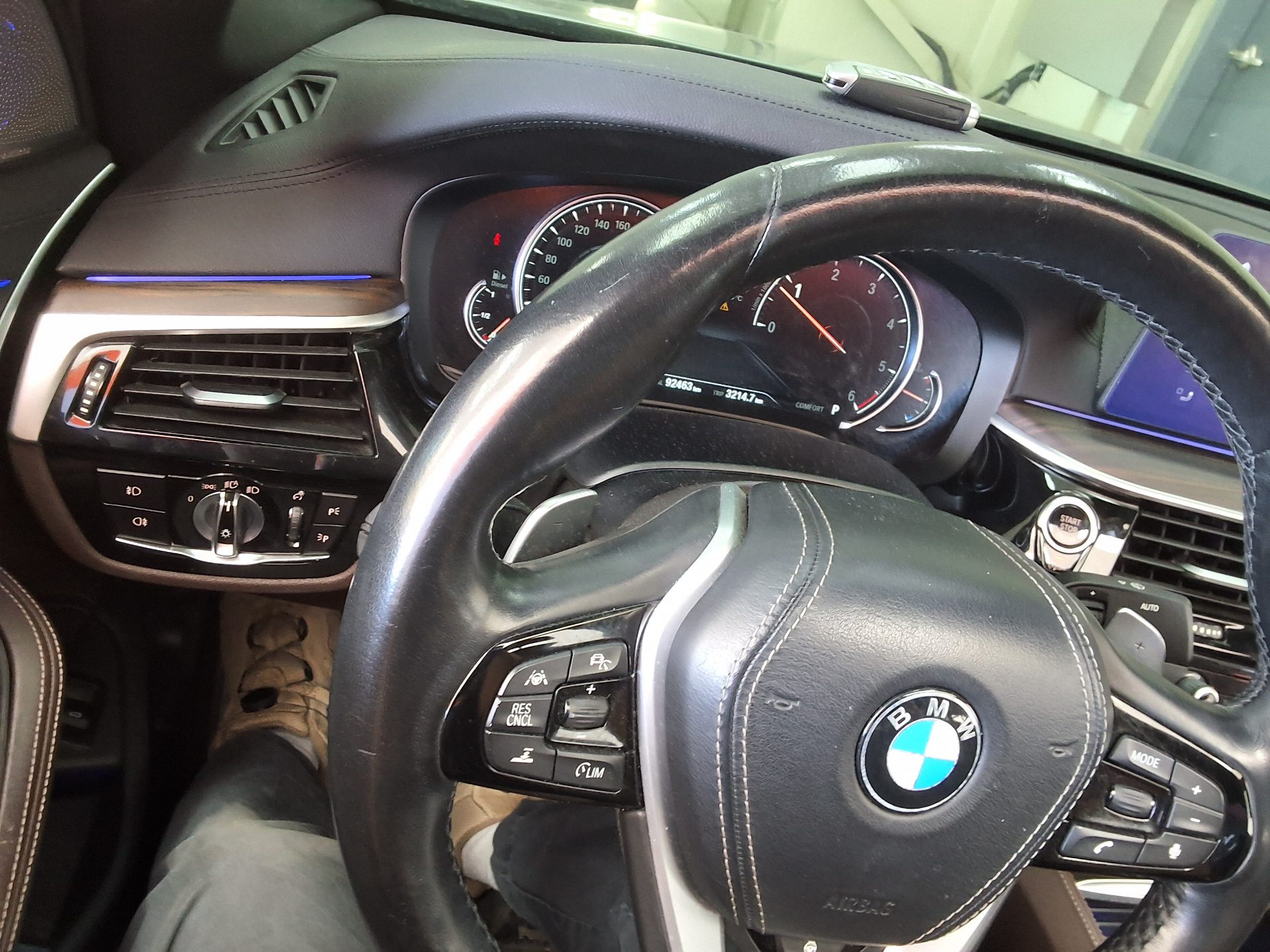 BMW 5 SERIES (7TH GEN) 520d M SPORT PACK PLUS 2017 - zdjęcie 23