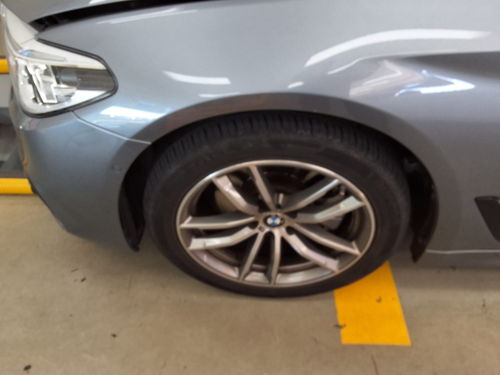 BMW 5 SERIES (7TH GEN) 520d M SPORT PACK PLUS 2017 - zdjęcie 19