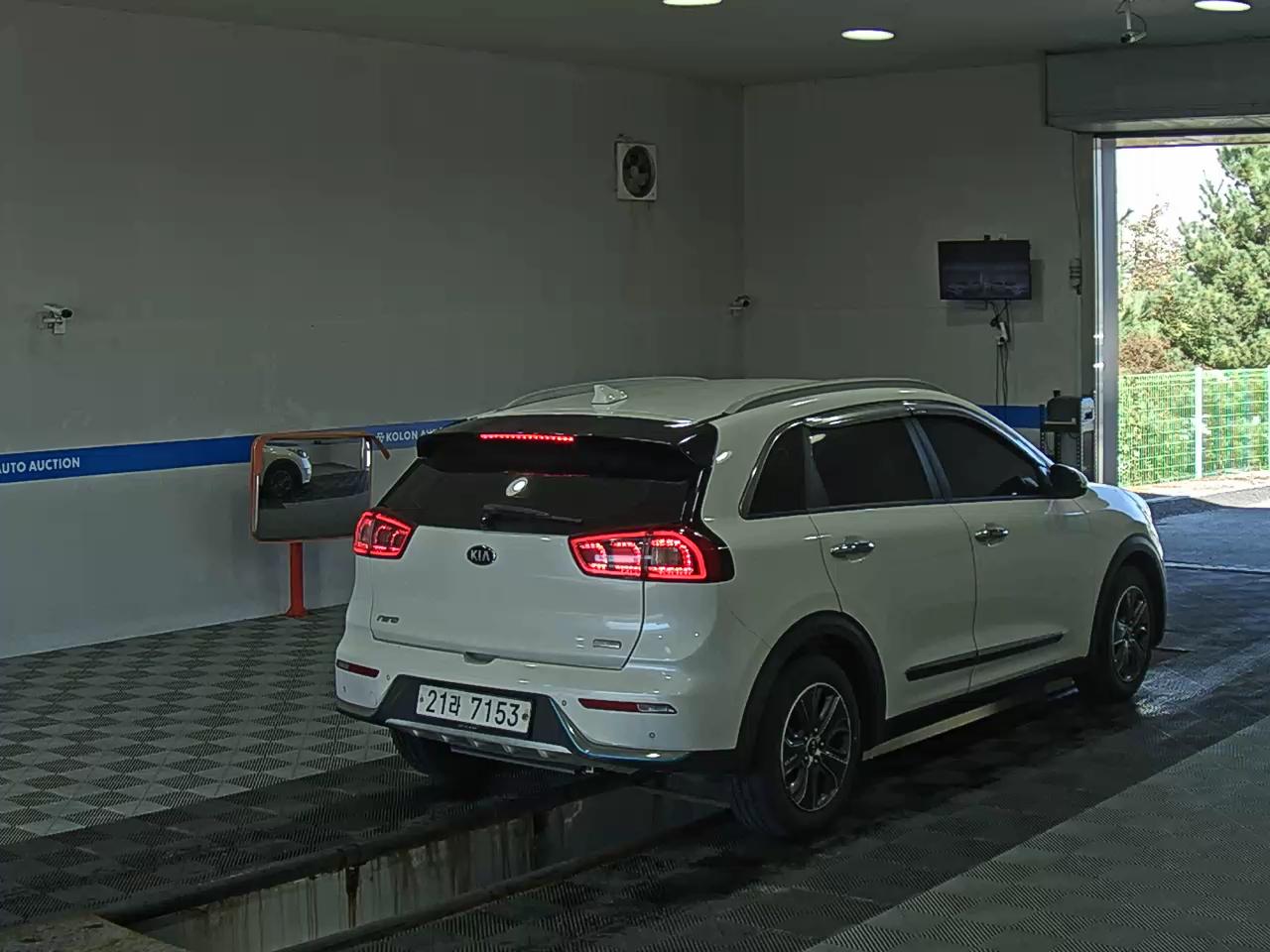 KIA NIRO 1.6 PHEV NOBLESSE 2018 - zdjęcie 5