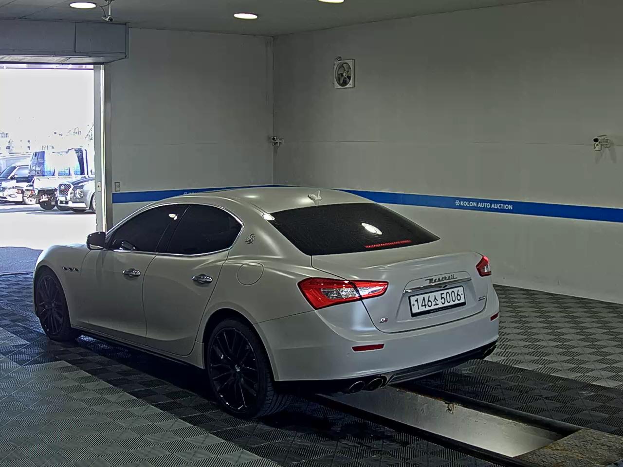 MASERATI GHIBLI (3RD GEN) 3.0S Q4 2014 - zdjęcie 6