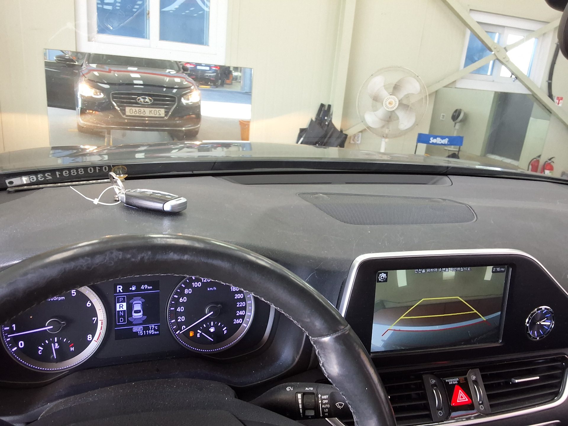 HYUNDAI GRANDEUR IG 2.4 GDi PREMIUM 2019 - zdjęcie 24