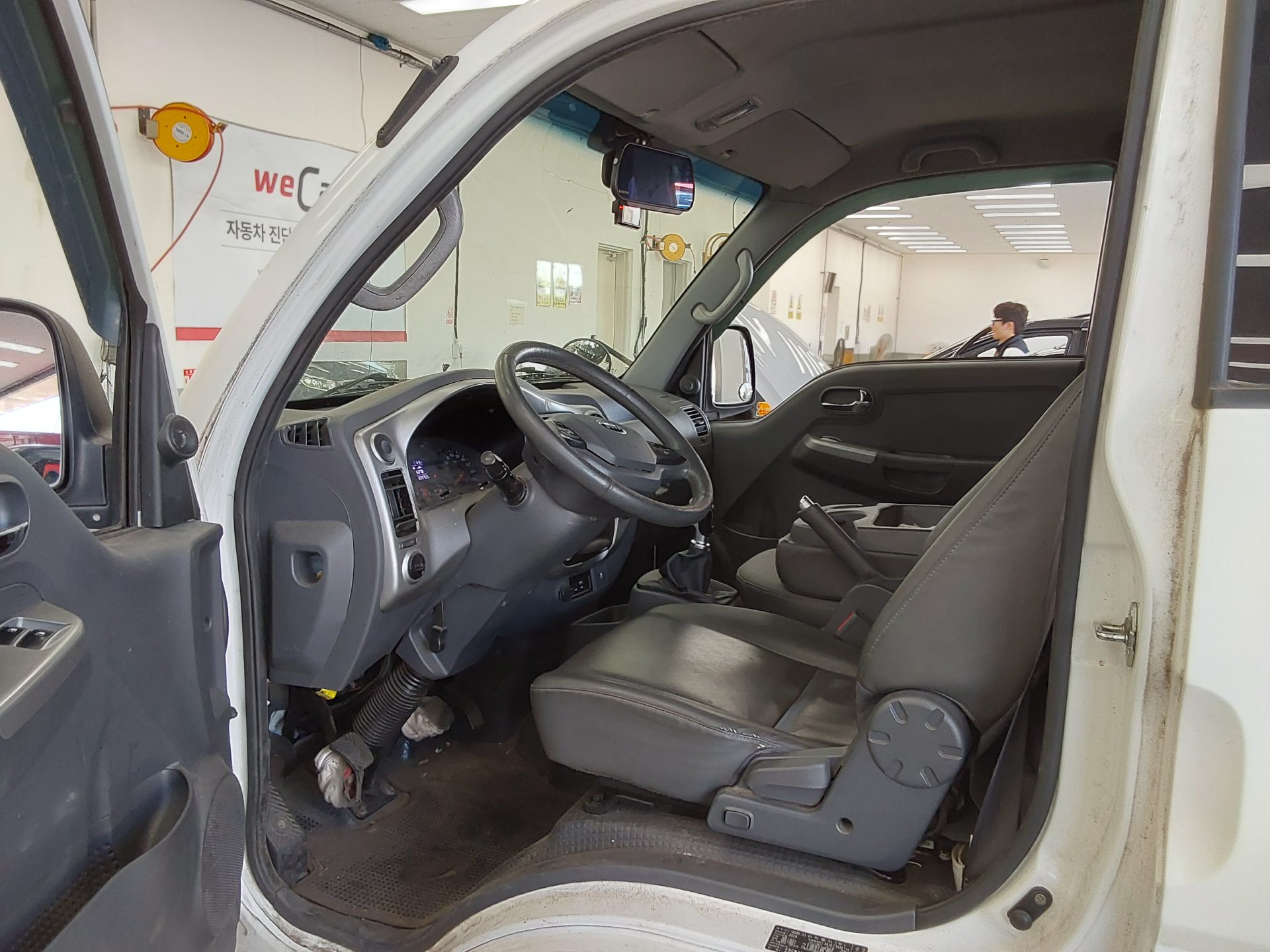 KIA BONGO III CARGO 1.2 TON KING CAB EXTRA LONG WHEELBASE 2019 - zdjęcie 10