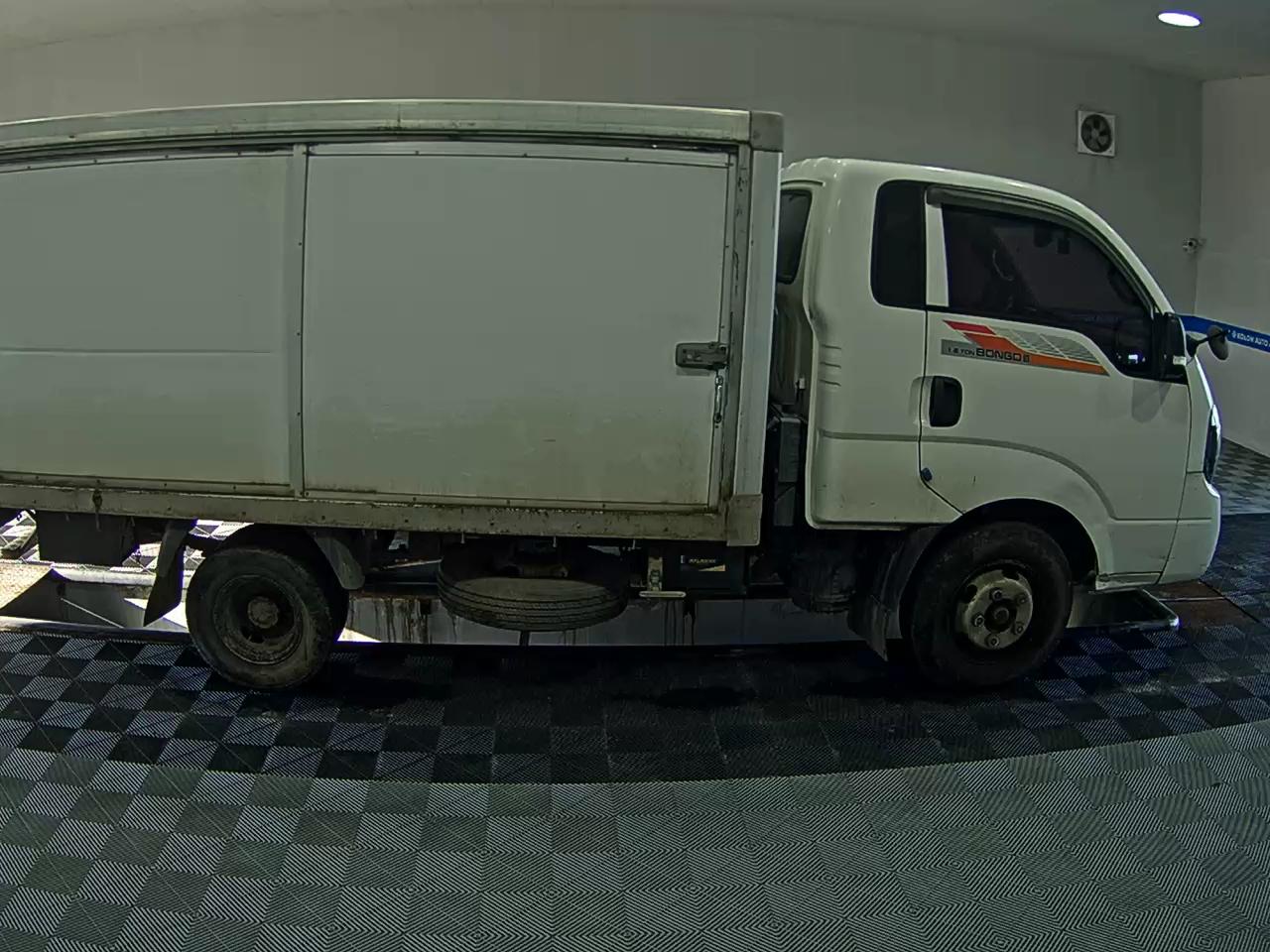 KIA BONGO III CARGO 1.2 TON KING CAB EXTRA LONG WHEELBASE 2019 - zdjęcie 4