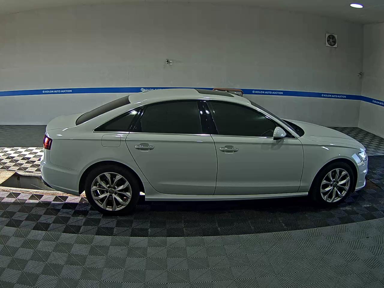 AUDI A6 (4TH GEN) 35 TDI PREMIUM 2016 - zdjęcie 4