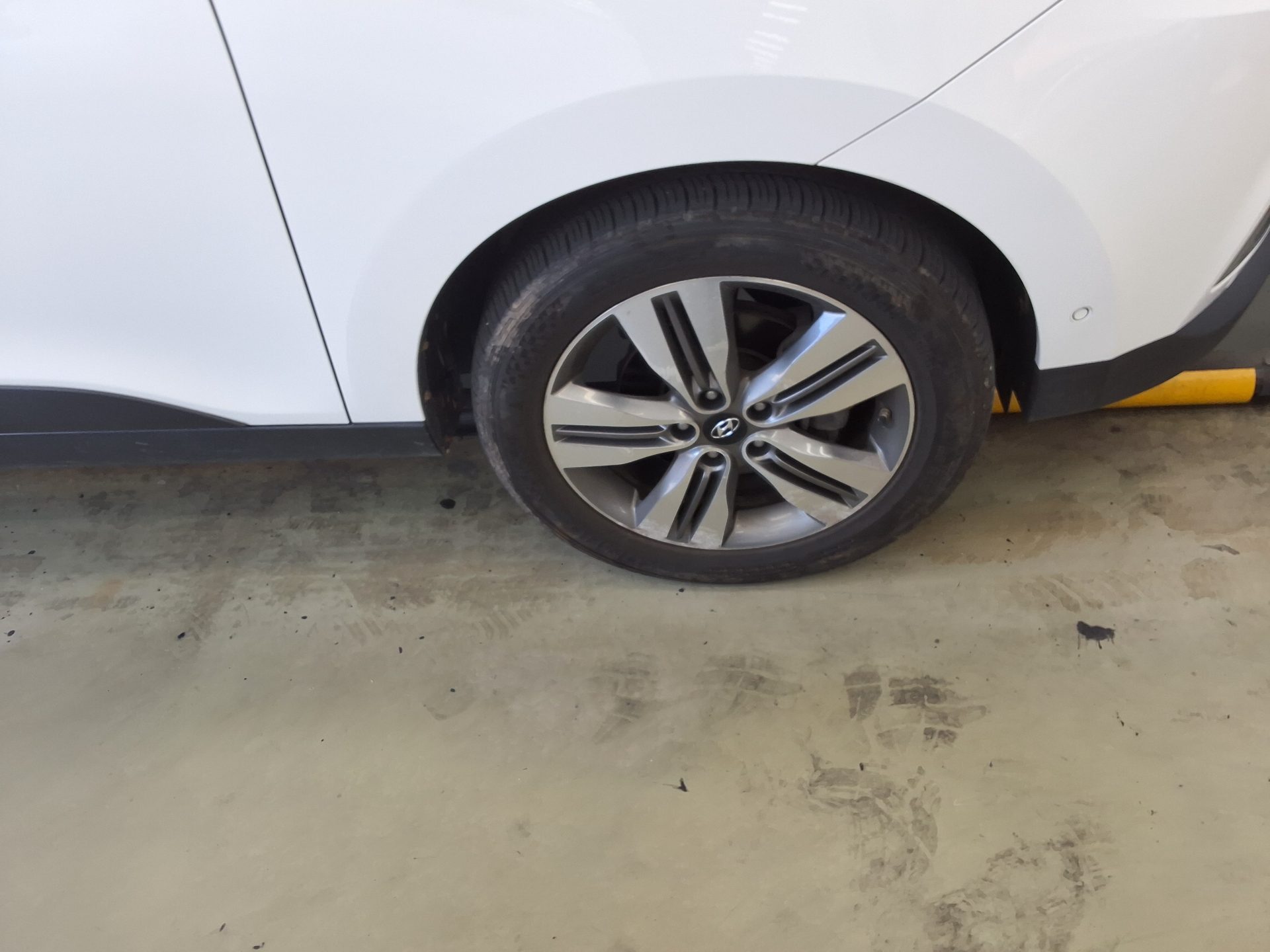 HYUNDAI NEW TUCSON ix DIESEL R2.0 4WD PREMIUM 2014 - zdjęcie 24