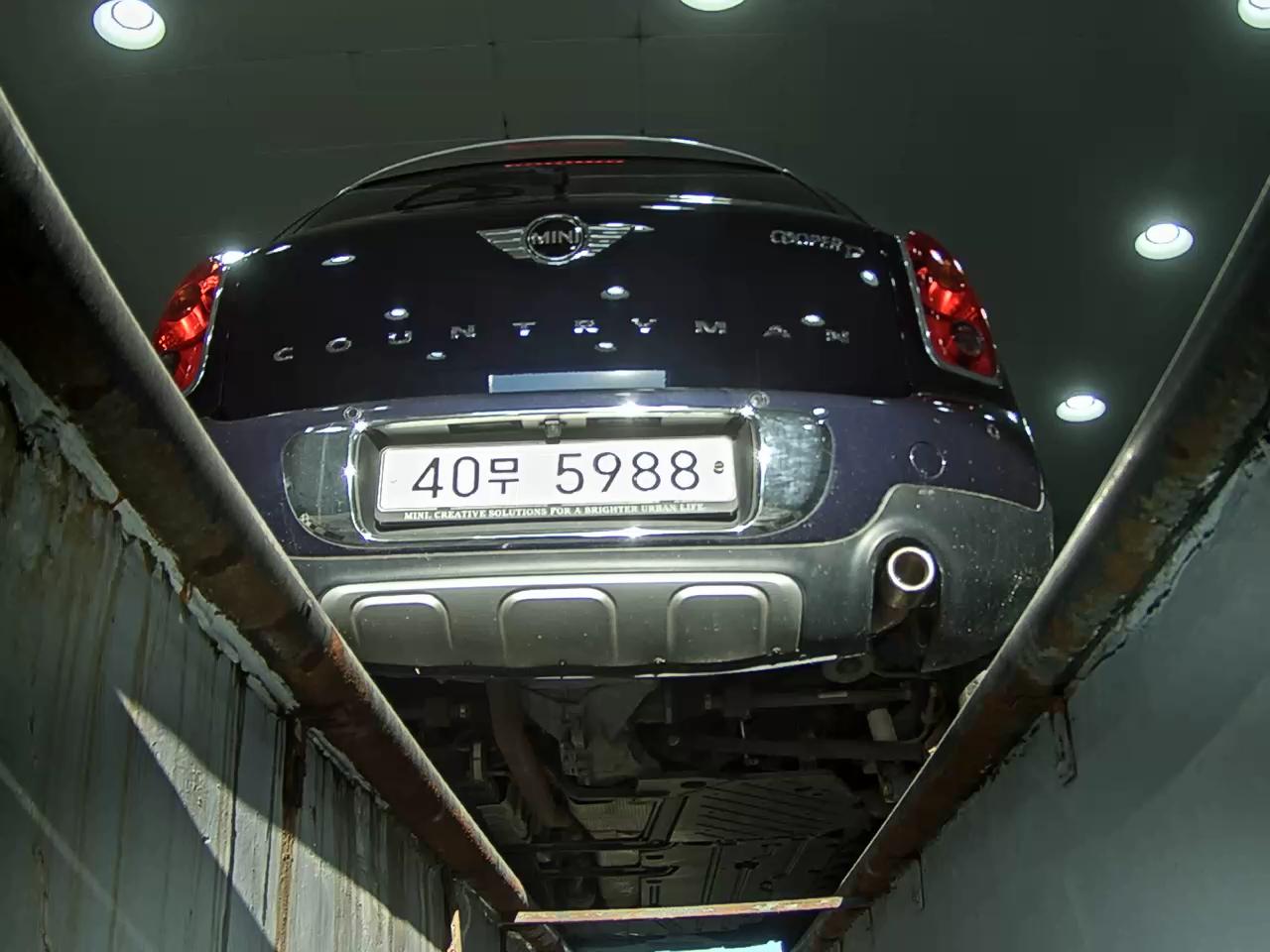 MINI COUNTRYMAN 2.0 D ALL4 2015 - zdjęcie 8