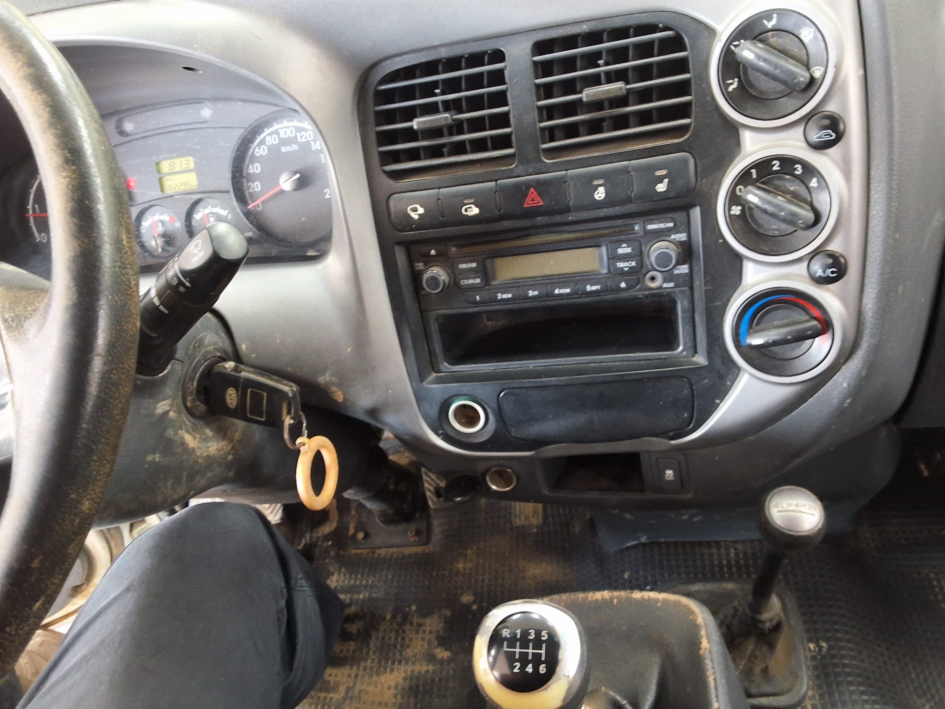 KIA BONGO III CARGO 4WD DOUBLE CAB LONG WHEELBASE 2016 - zdjęcie 23