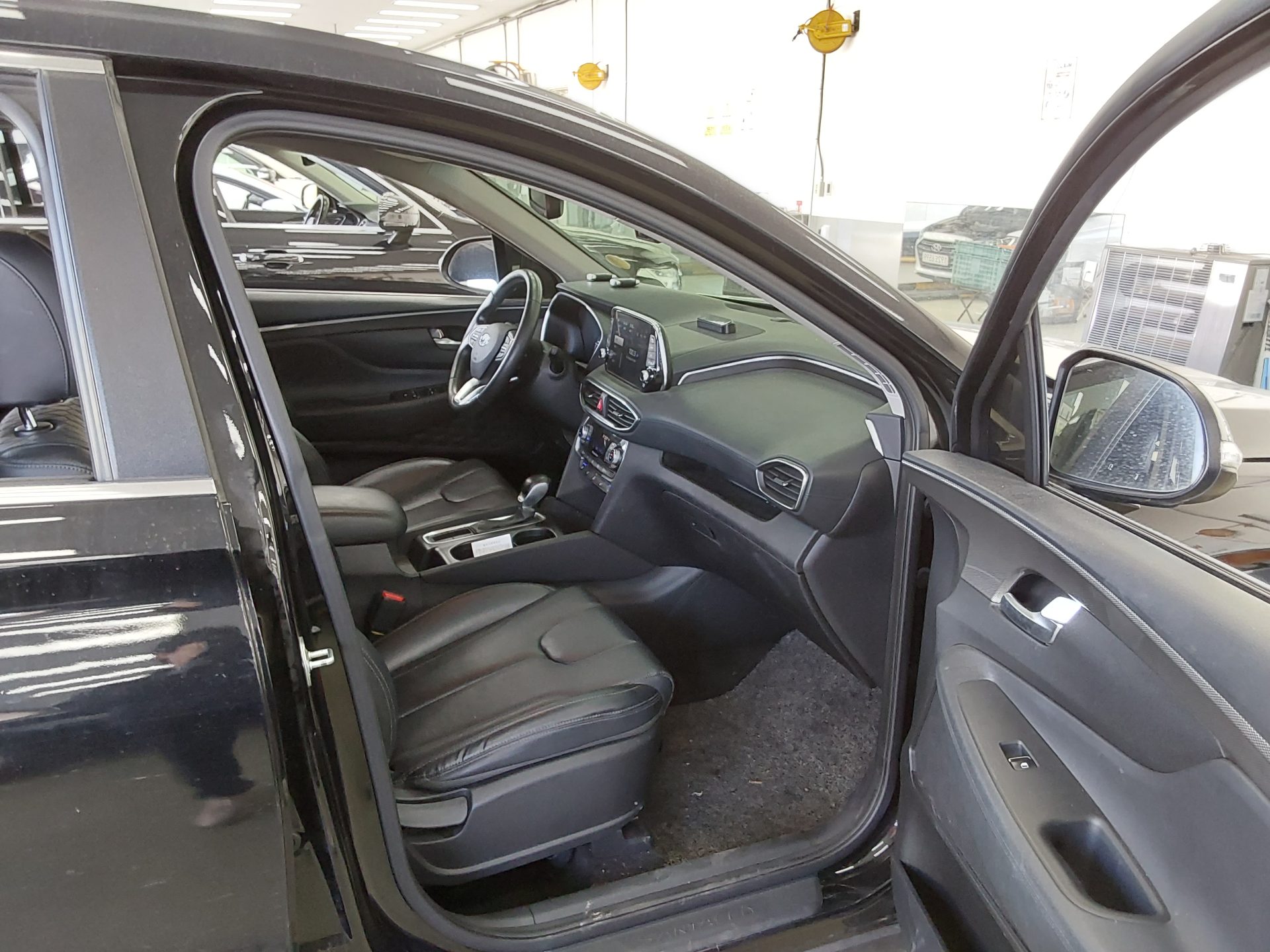 HYUNDAI SANTA FE (TM) R2.0 2WD PREMIUM 2020 - zdjęcie 14
