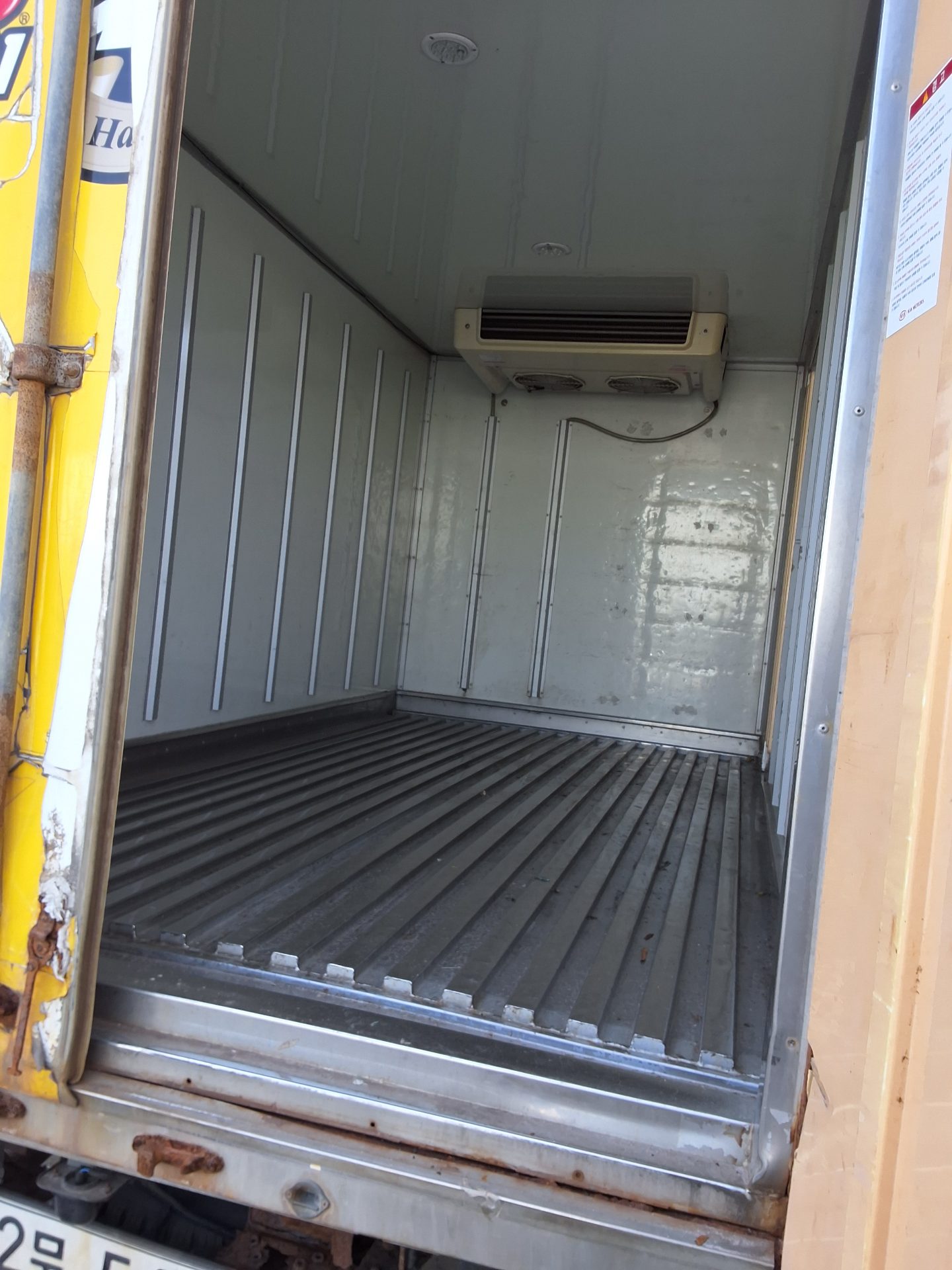 KIA BONGO III CARGO FREEZER BOX TRUCK 1.2 TON STANDARD CAB 2017 - zdjęcie 13