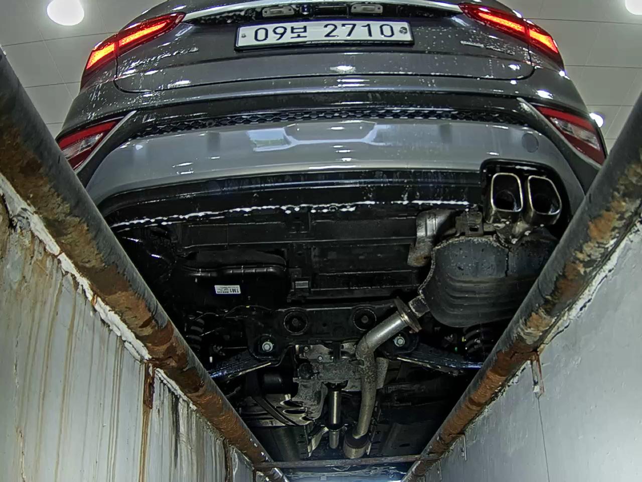 HYUNDAI SANTA FE (TM) R2.2 4WD PRESTIGE 2019 - zdjęcie 8