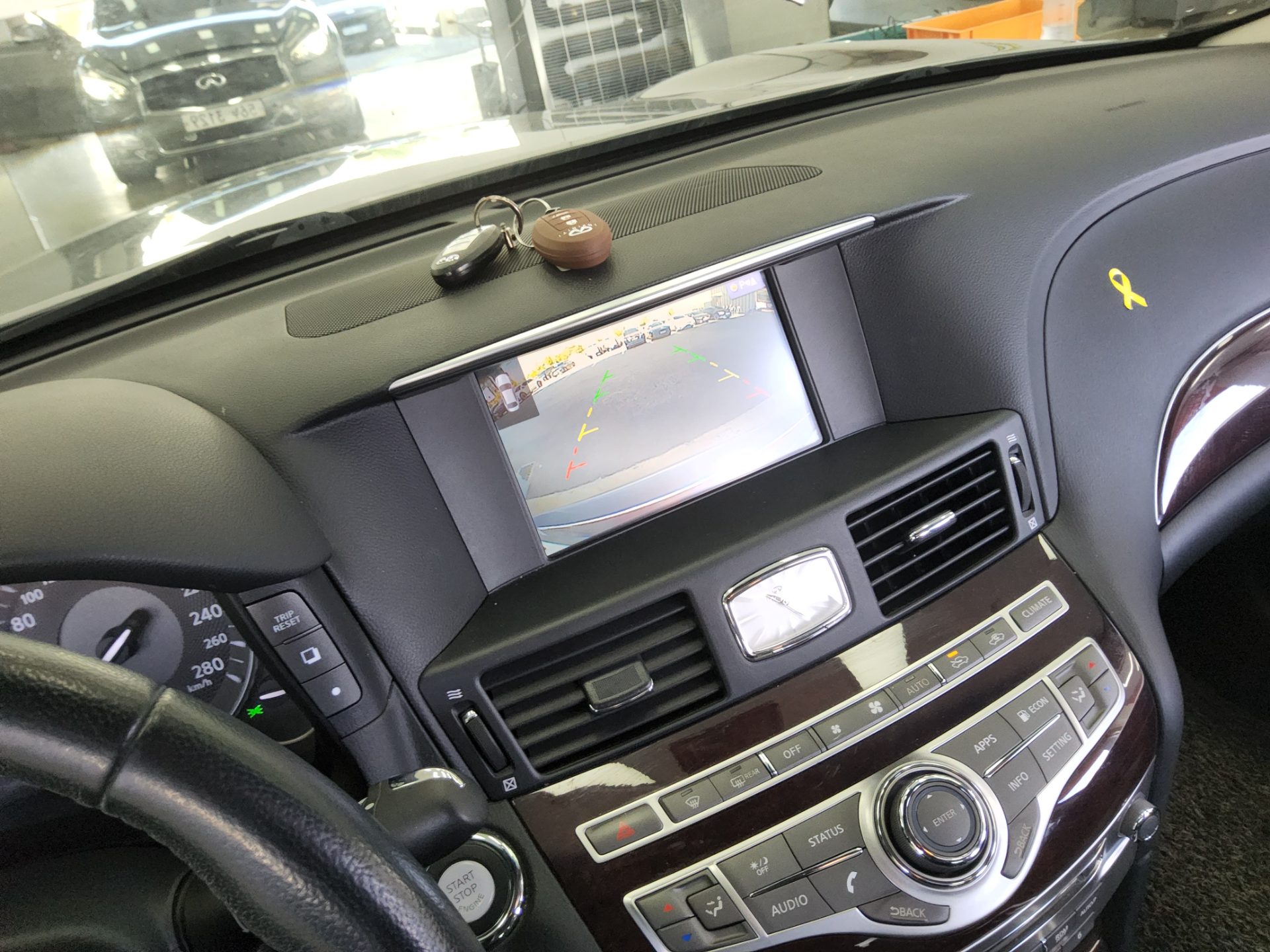 INFINITI Q70 3.7 STYLE 2019 - zdjęcie 17