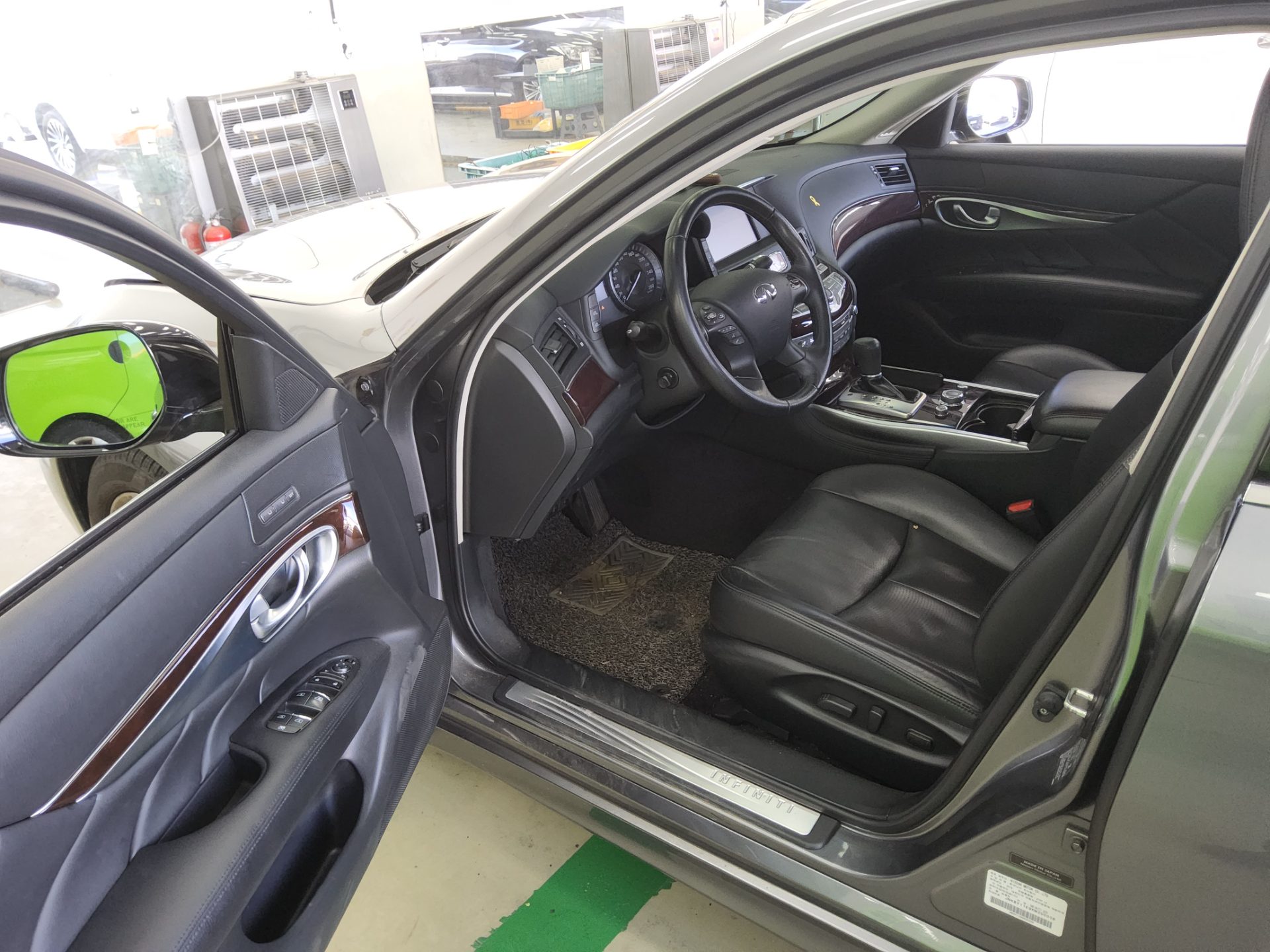 INFINITI Q70 3.7 STYLE 2019 - zdjęcie 10