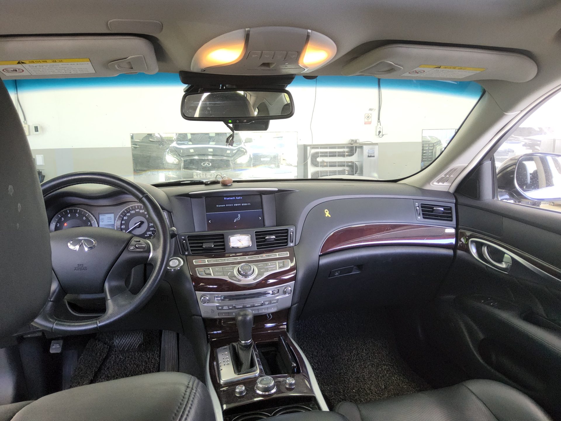 INFINITI Q70 3.7 STYLE 2019 - zdjęcie 11