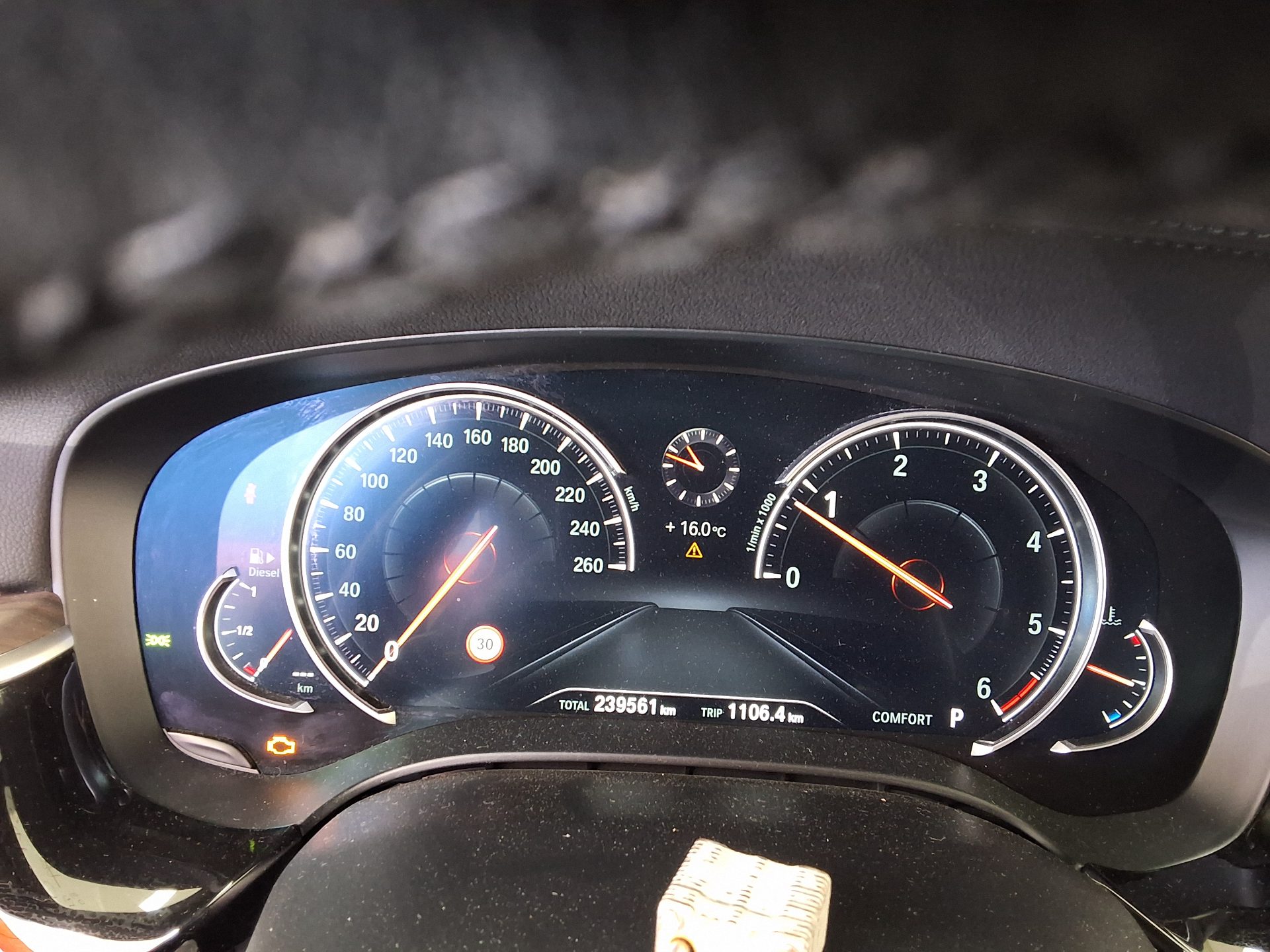 BMW 5 SERIES (7TH GEN) 520d M SPORT PACK PLUS 2017 - zdjęcie 10