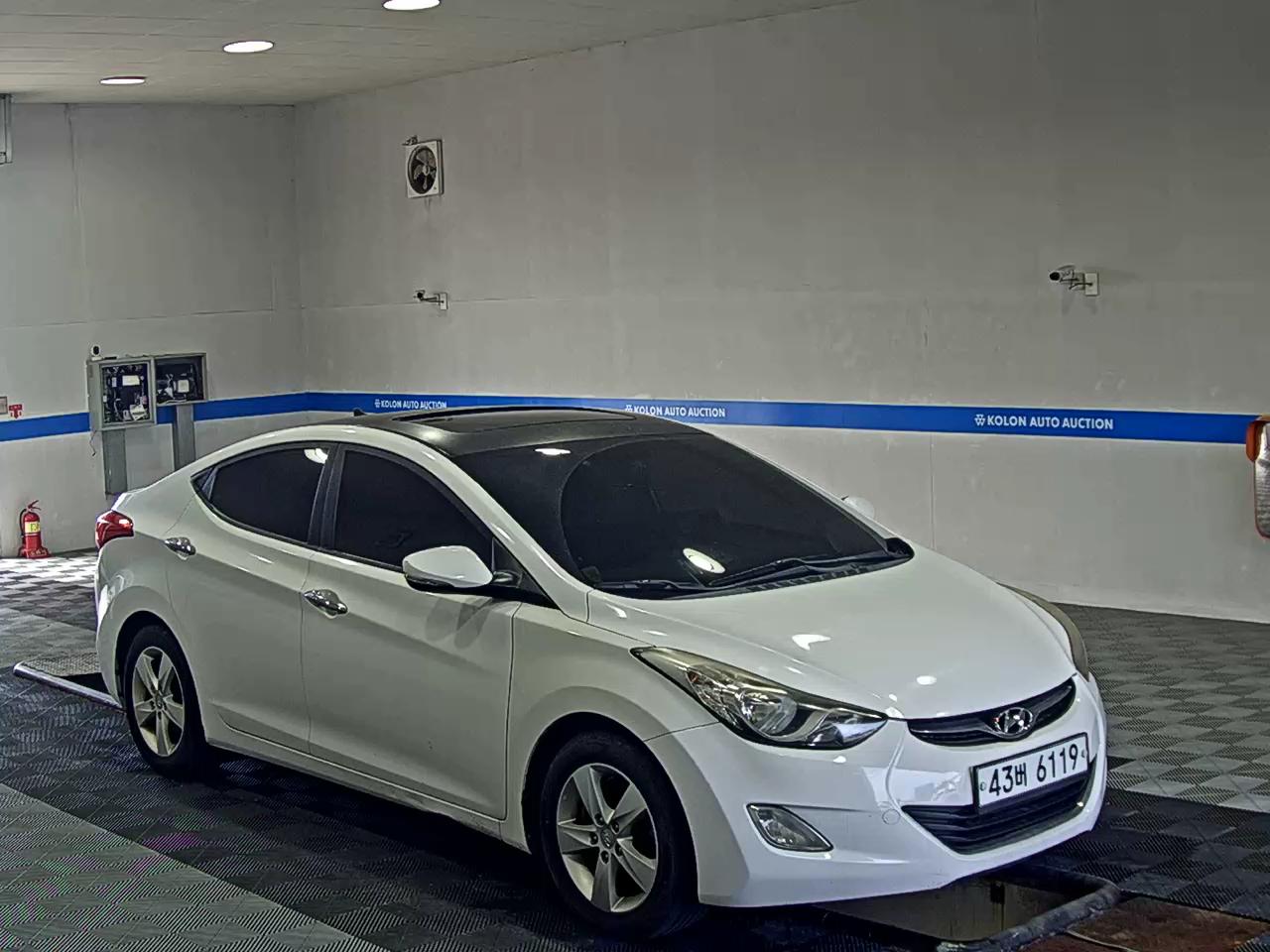 HYUNDAI AVANTE MD M16 GDi PREMIER 2012 - zdjęcie 3