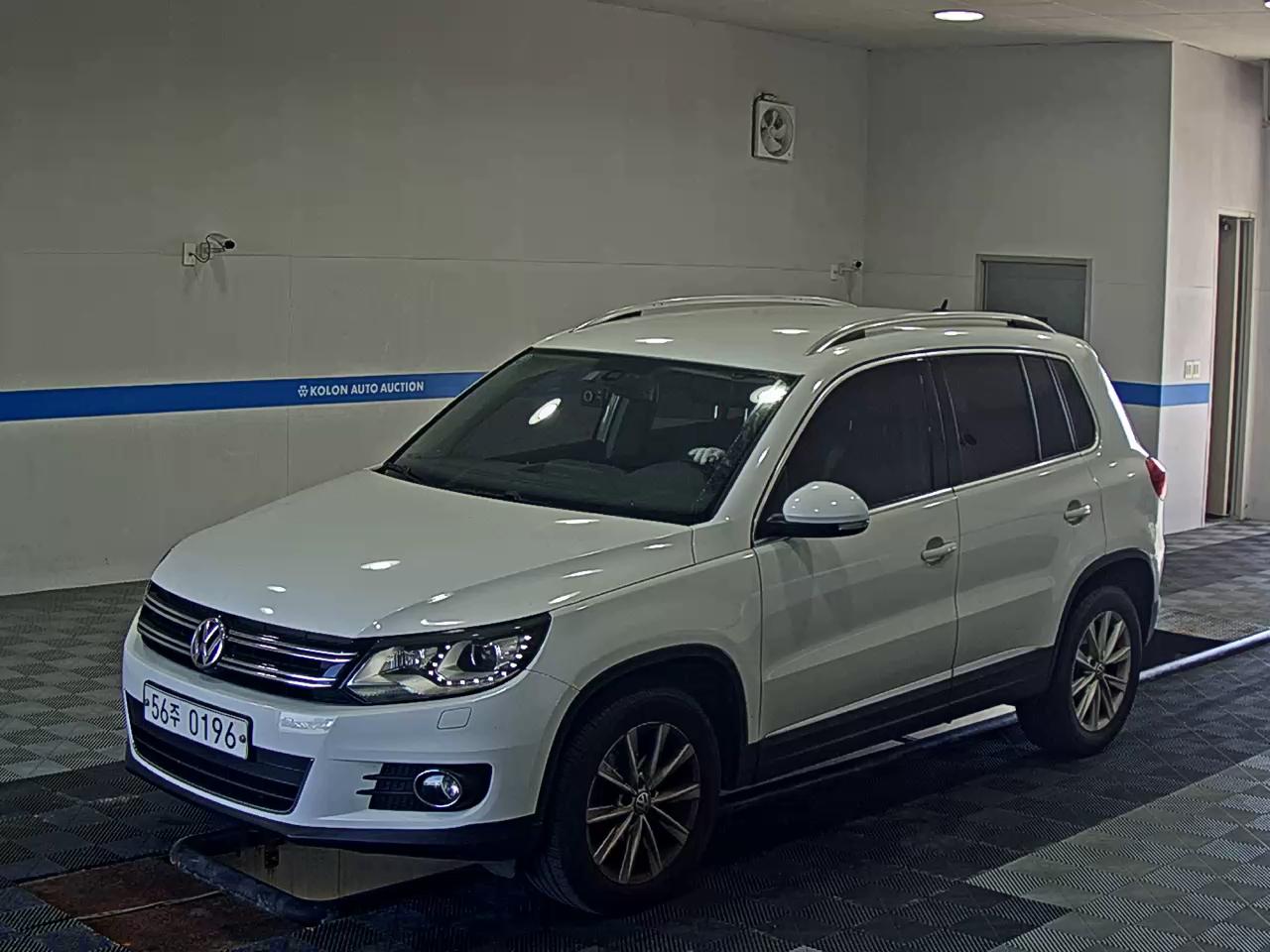 VOLKSWAGEN TIGUAN 2.0 TDI BLUEMOTION 2016 - zdjęcie 2