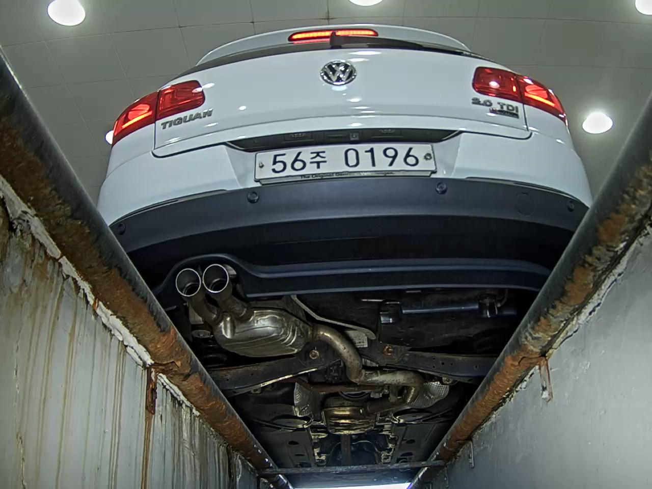 VOLKSWAGEN TIGUAN 2.0 TDI BLUEMOTION 2016 - zdjęcie 8