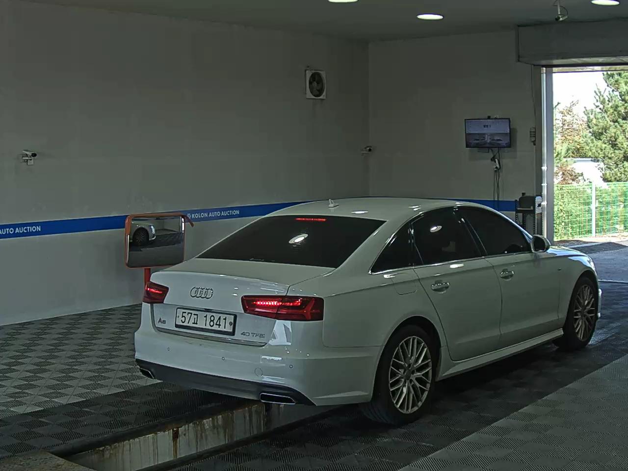 AUDI A6 (4TH GEN) 40 TFSI PREMIUM 2018 - zdjęcie 5