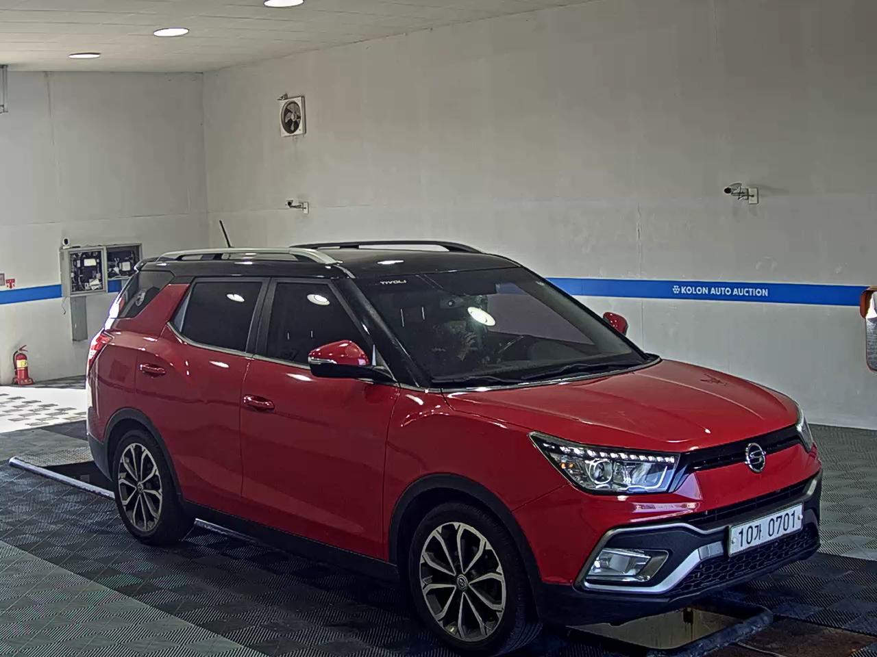 KG MOBILITY (SSANGYONG) TIVOLI AIR DIESEL 2WD RX 2016 - zdjęcie 3