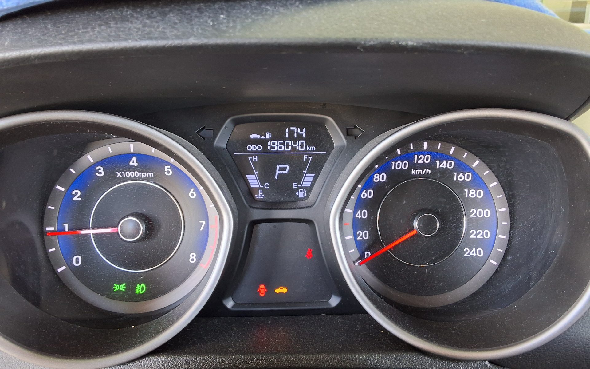 HYUNDAI AVANTE MD M16 GDi SMART 2013 - zdjęcie 9