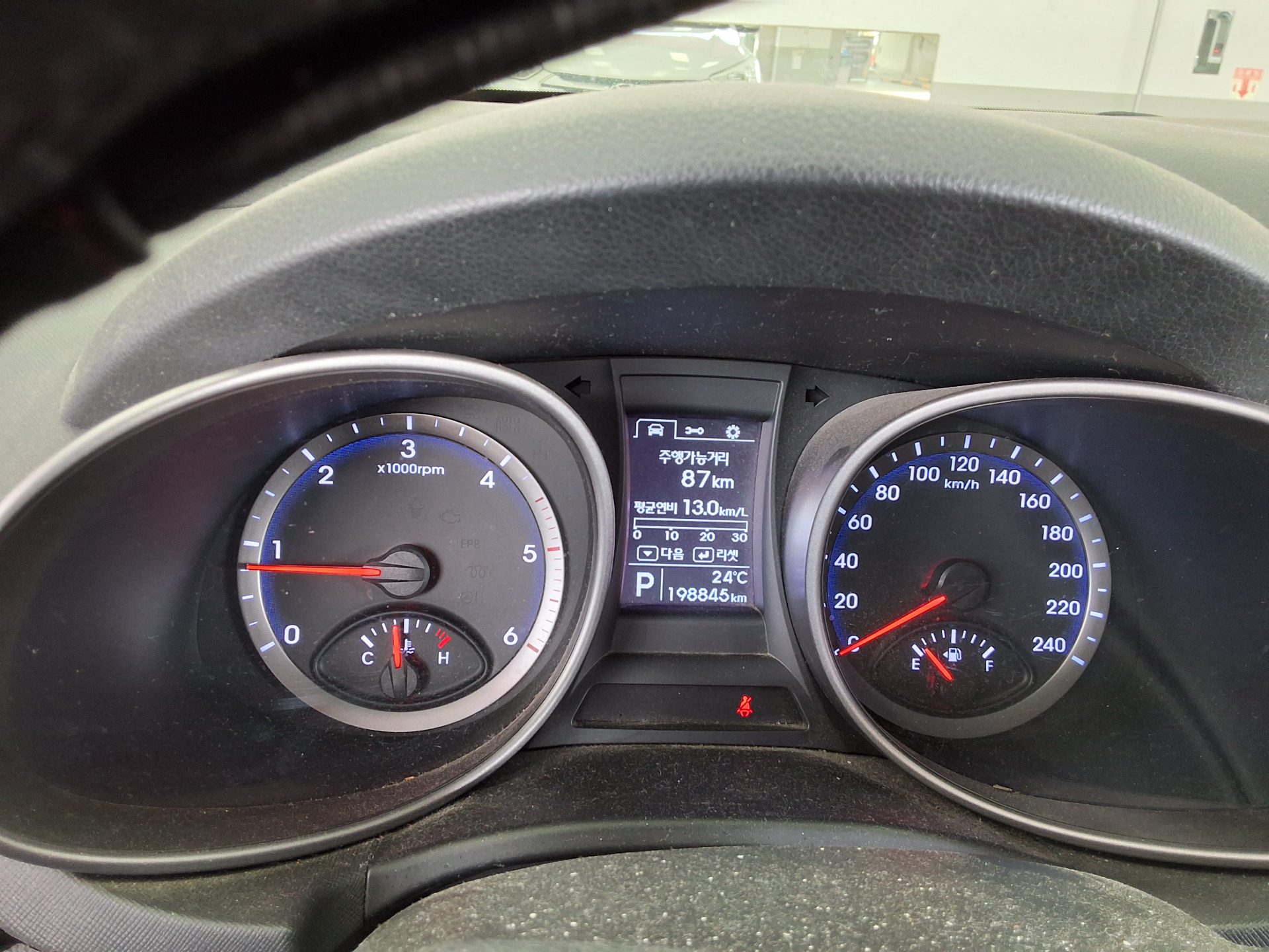 HYUNDAI SANTA FE (DM) DIESEL R2.0 2WD PREMIUM 2013 - zdjęcie 9