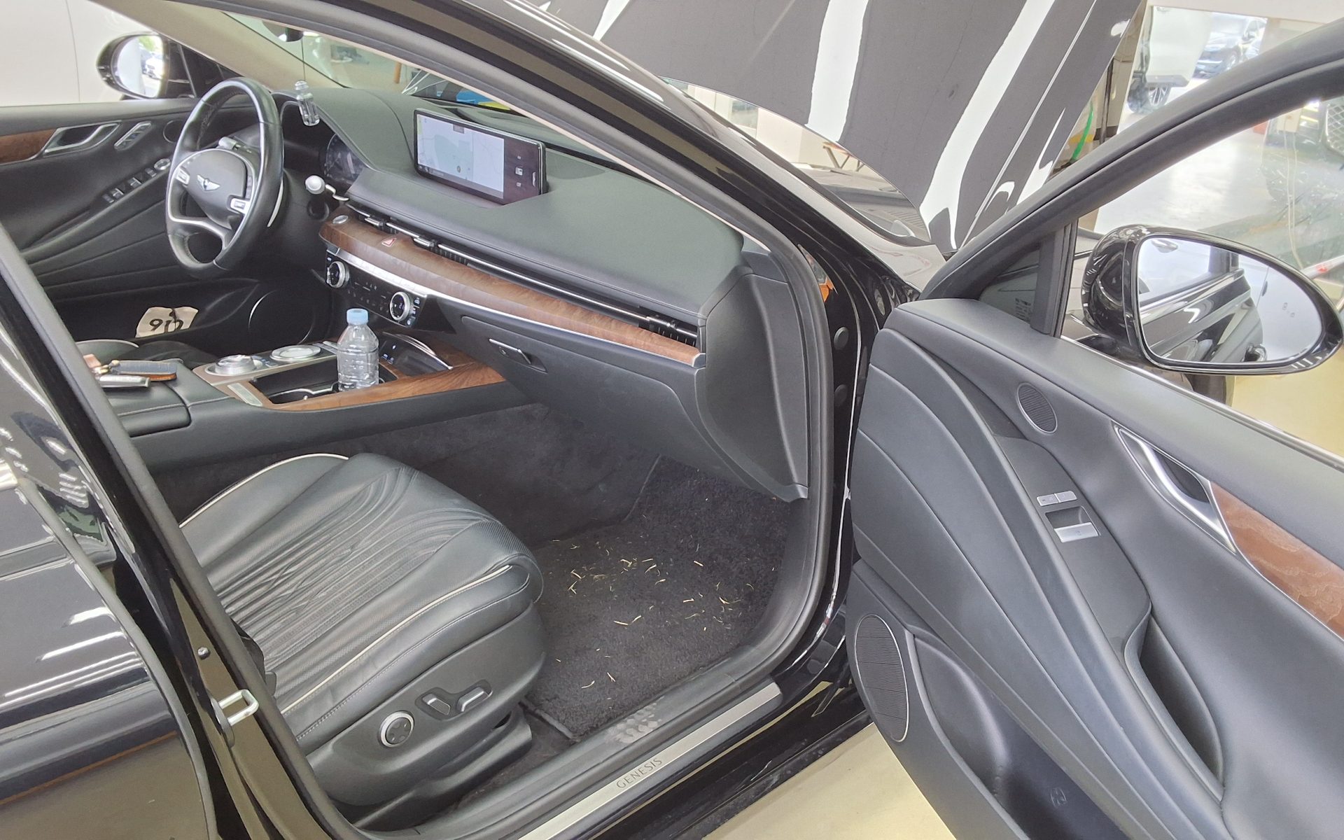 GENESIS THE ALL NEW G80 GASOLINE 2.5 2WD BASE MODEL 2021 - zdjęcie 14